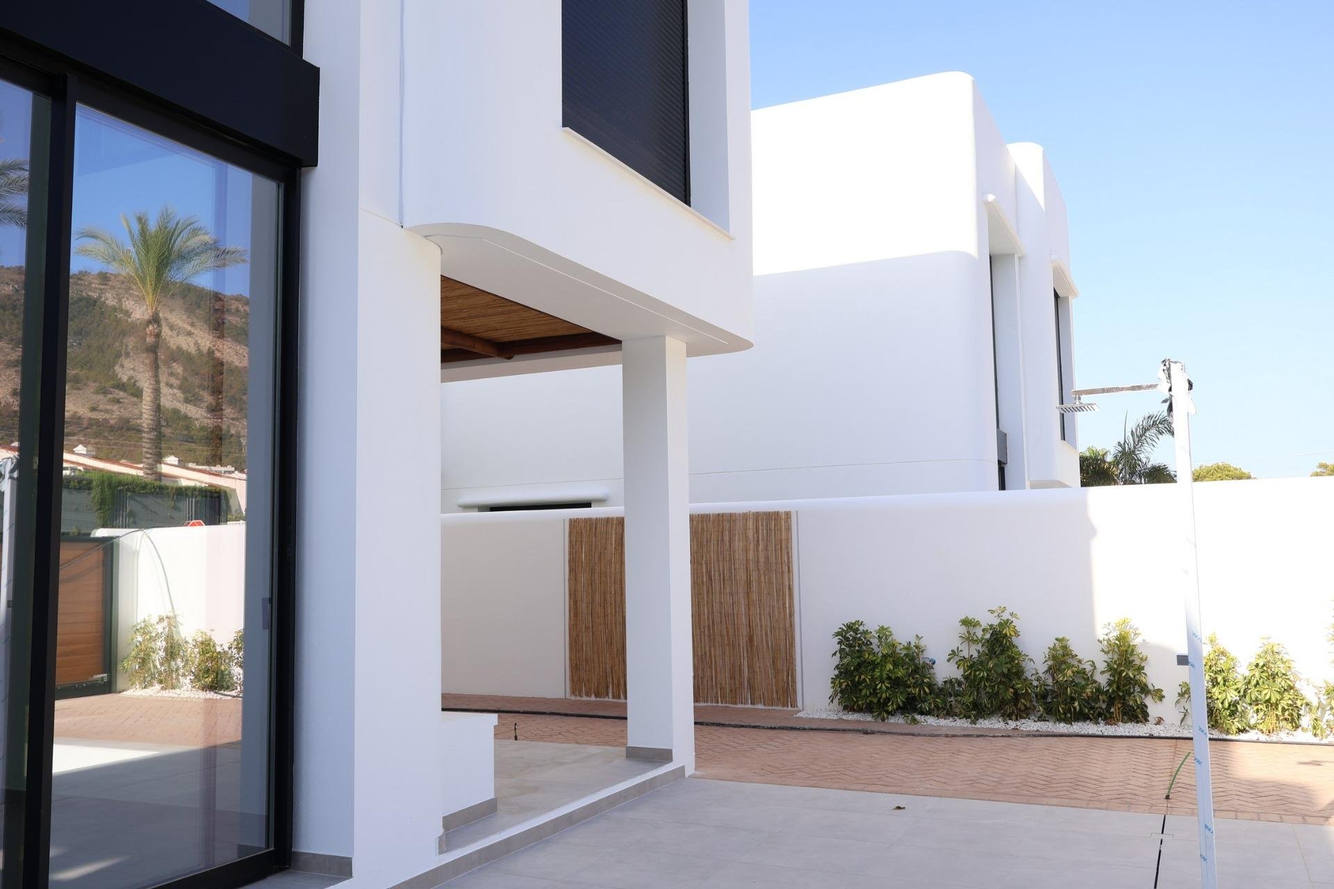 New Build - villa -
Alfas del Pí - El Albir