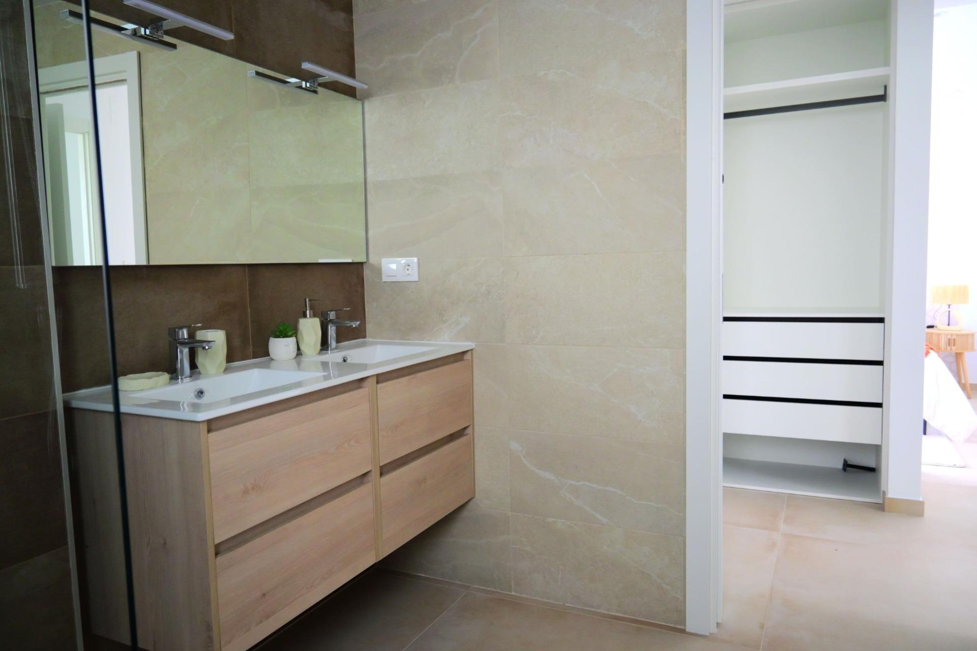 New Build - villa -
Dolores - polideportivo