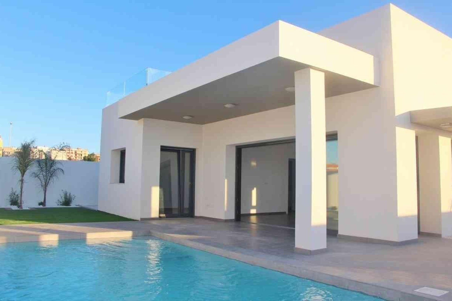 New Build - villa -
Rafal - polideportivo
