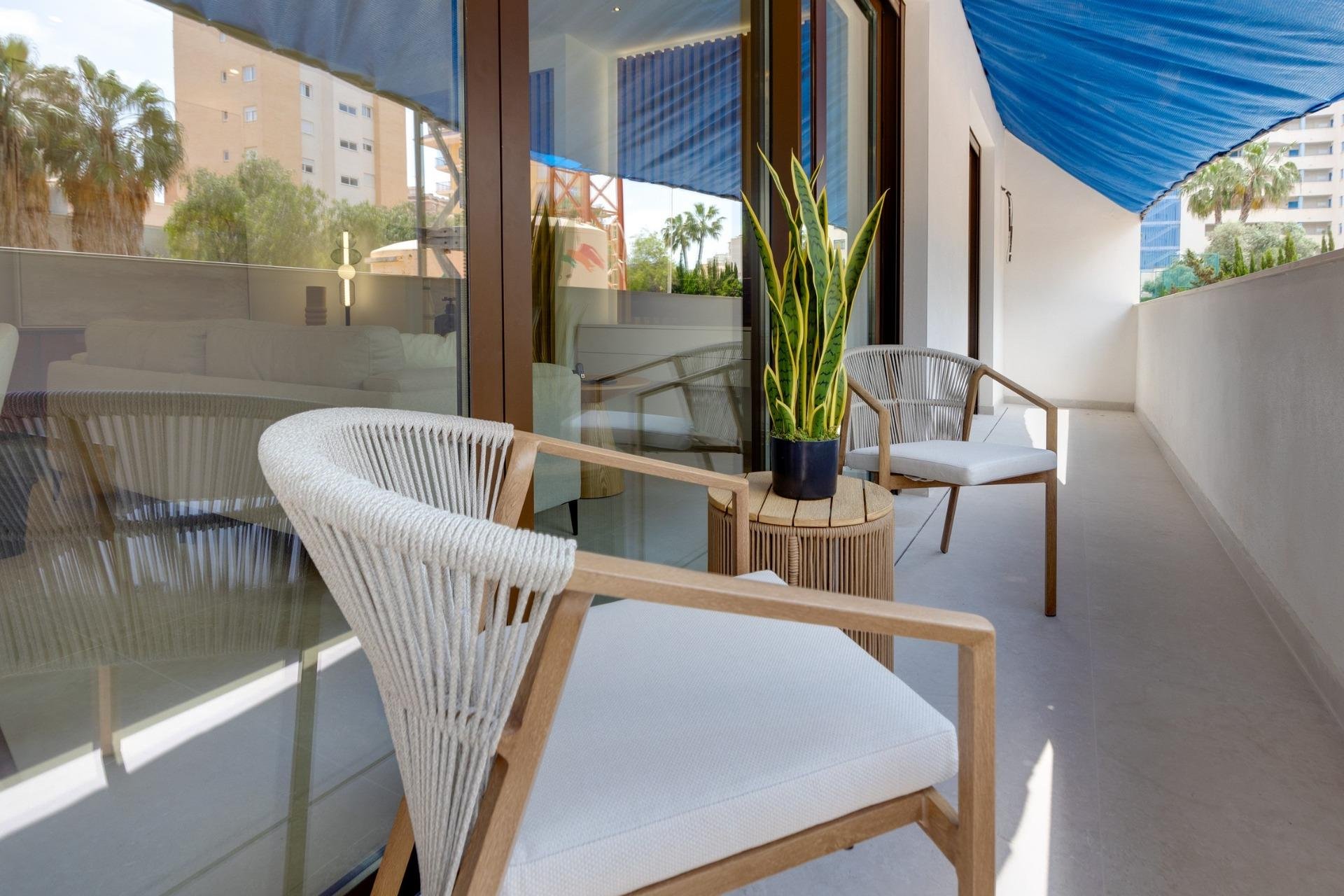 Nowy budynek - apartment -
Guardamar del Segura - Avda del Puerto