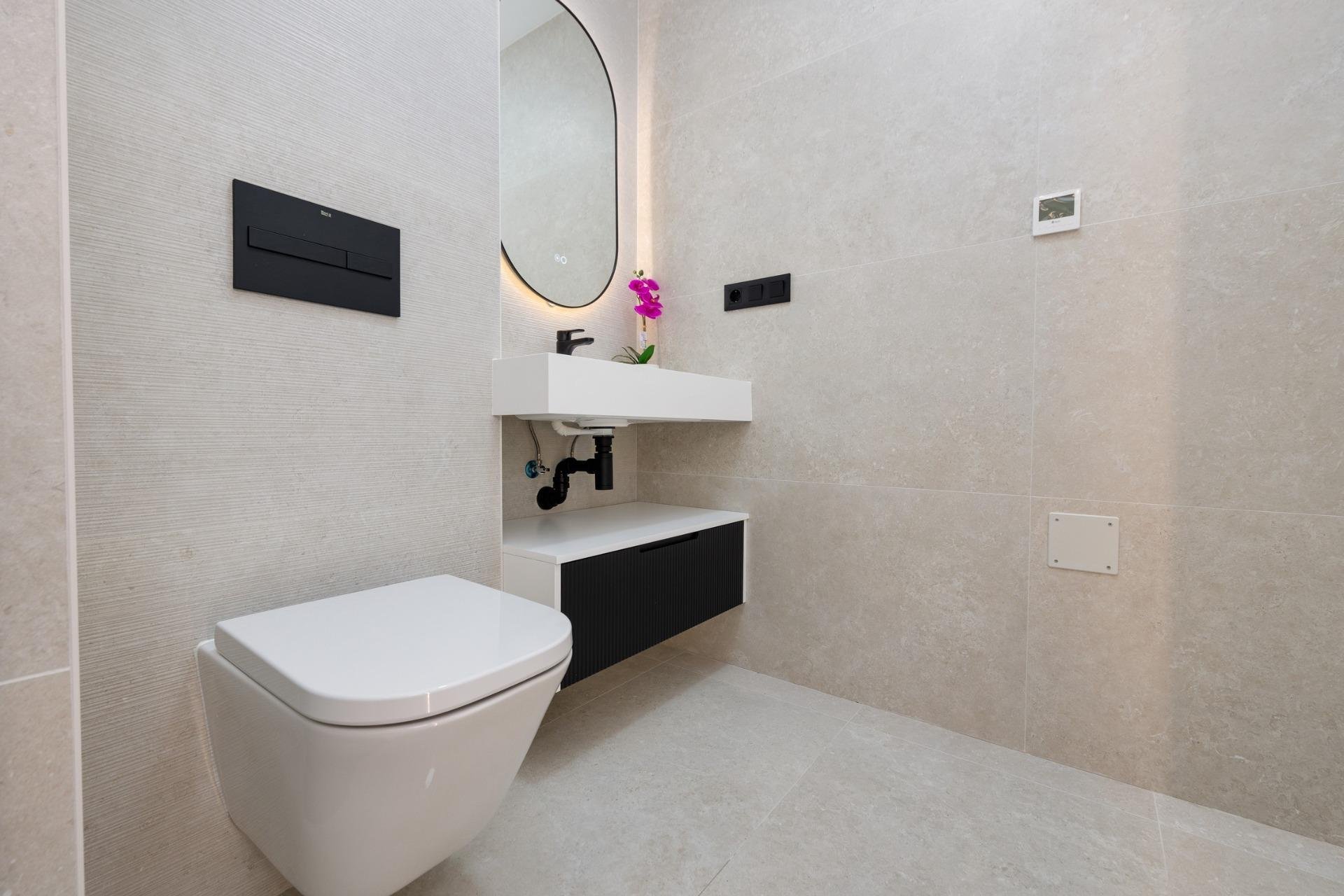 Nowy budynek - apartment -
Guardamar del Segura - Avda del Puerto
