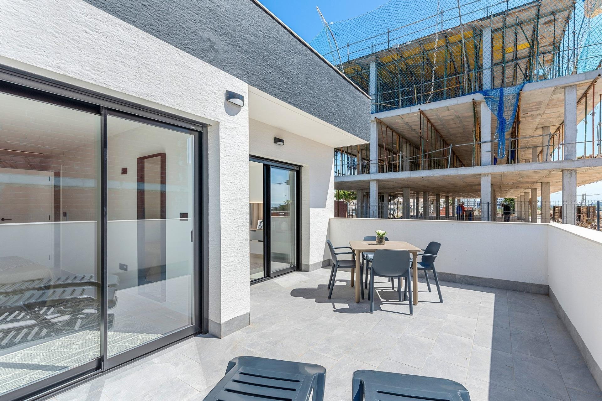 Nowy budynek - apartment -
Guardamar del Segura - El Raso