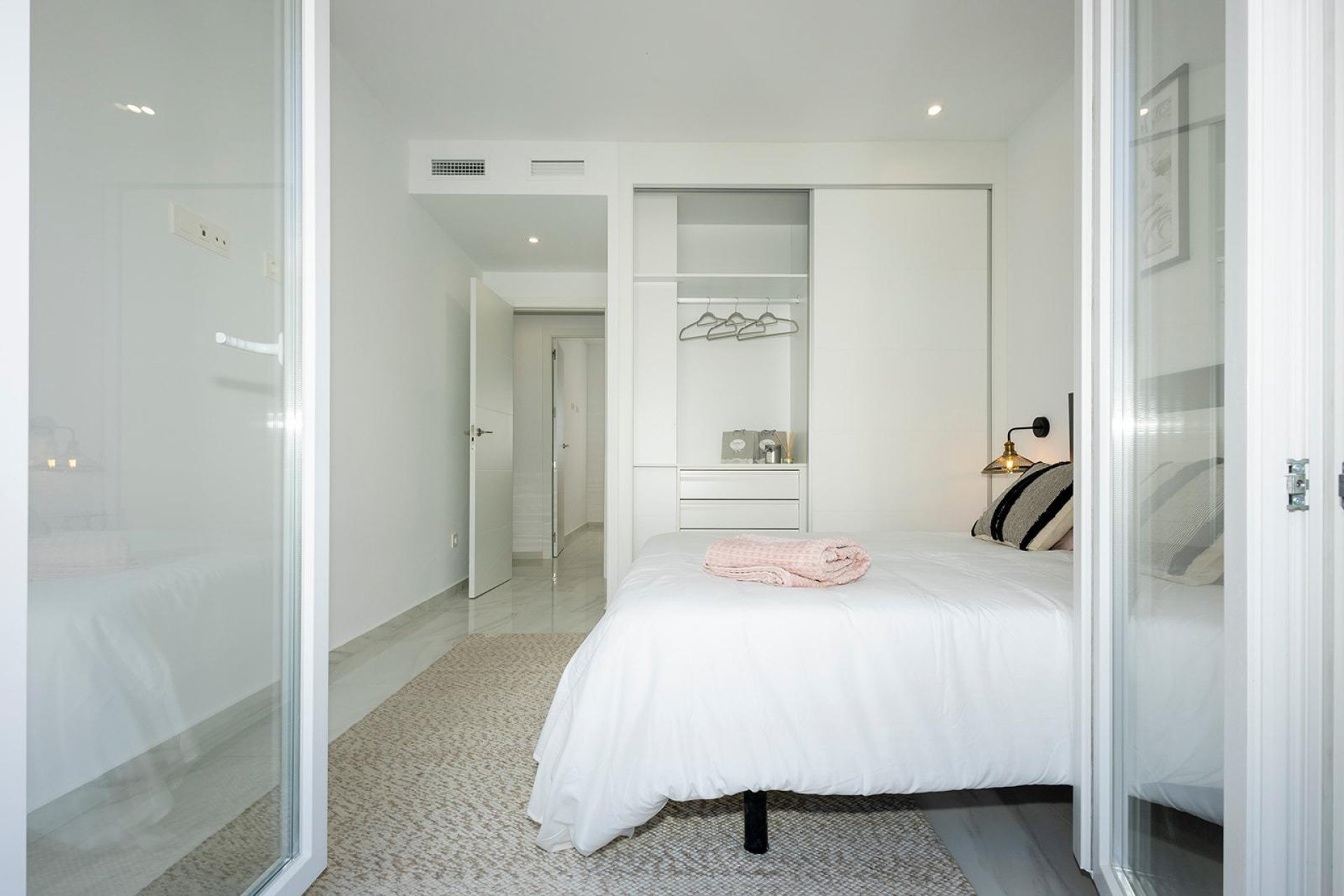 Nowy budynek - apartment -
Jacarilla - pueblo