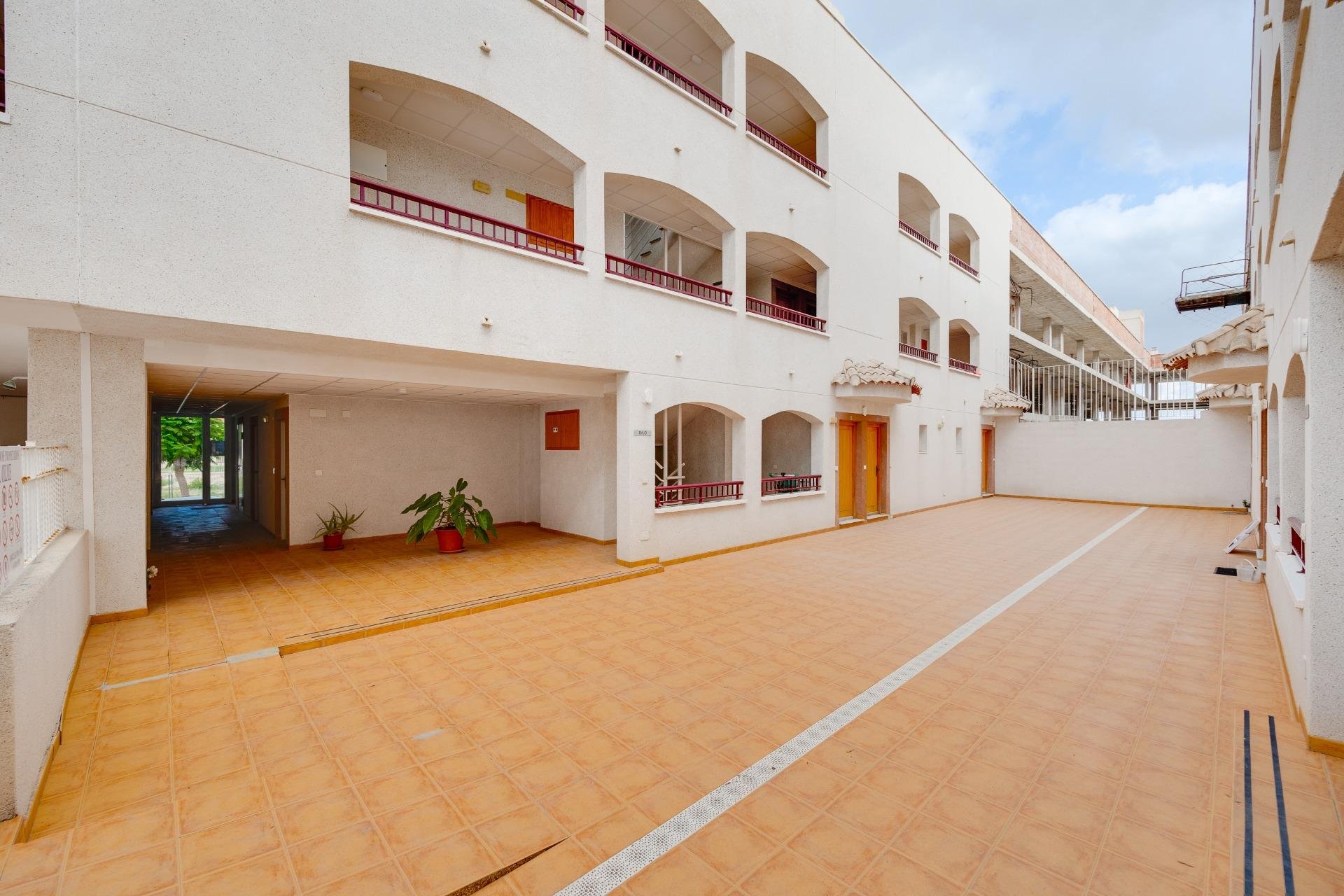 Nowy budynek - apartment -
San Fulgencio - Pueblo