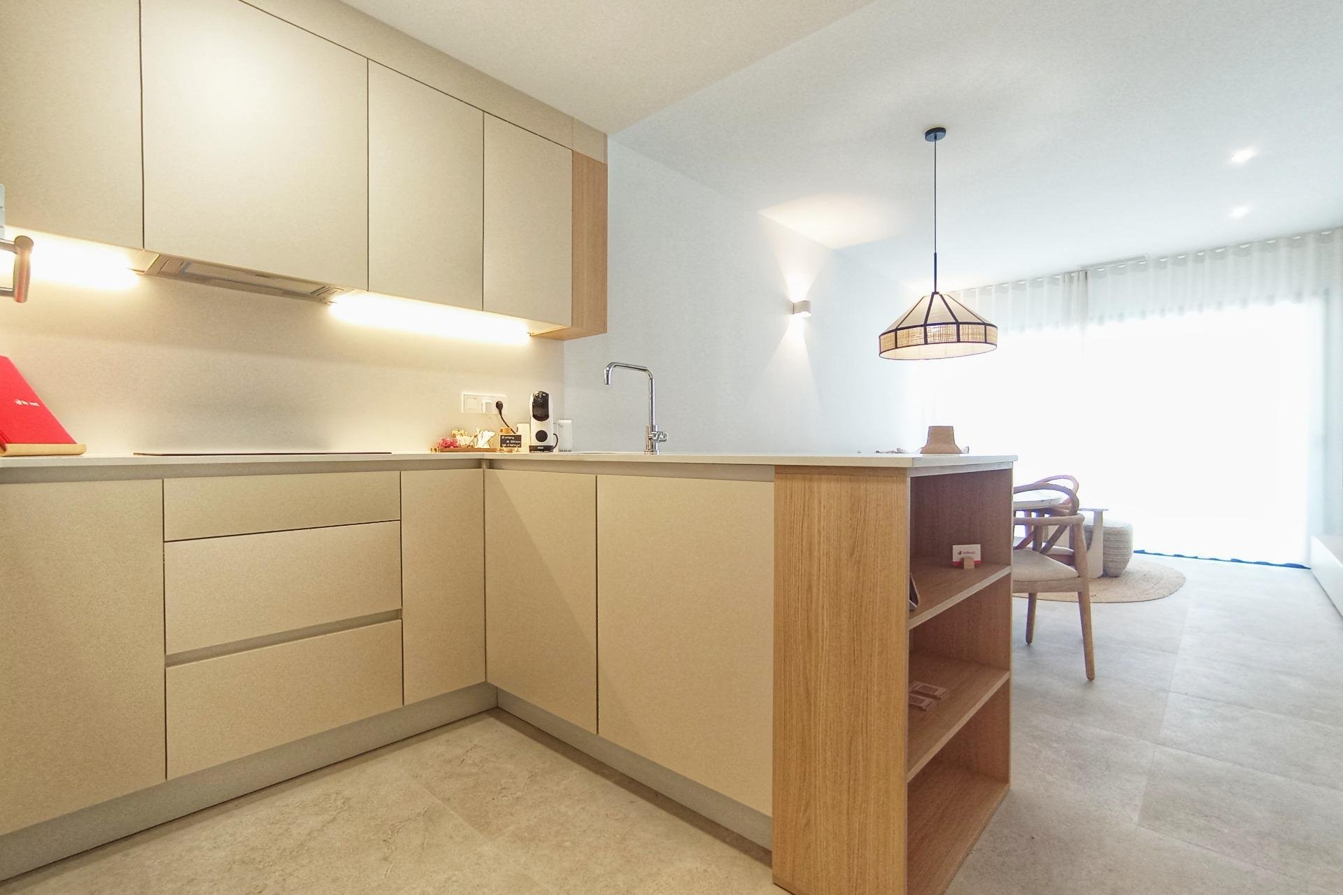 Nowy budynek - Bungalow -
Dolores - Sector 3