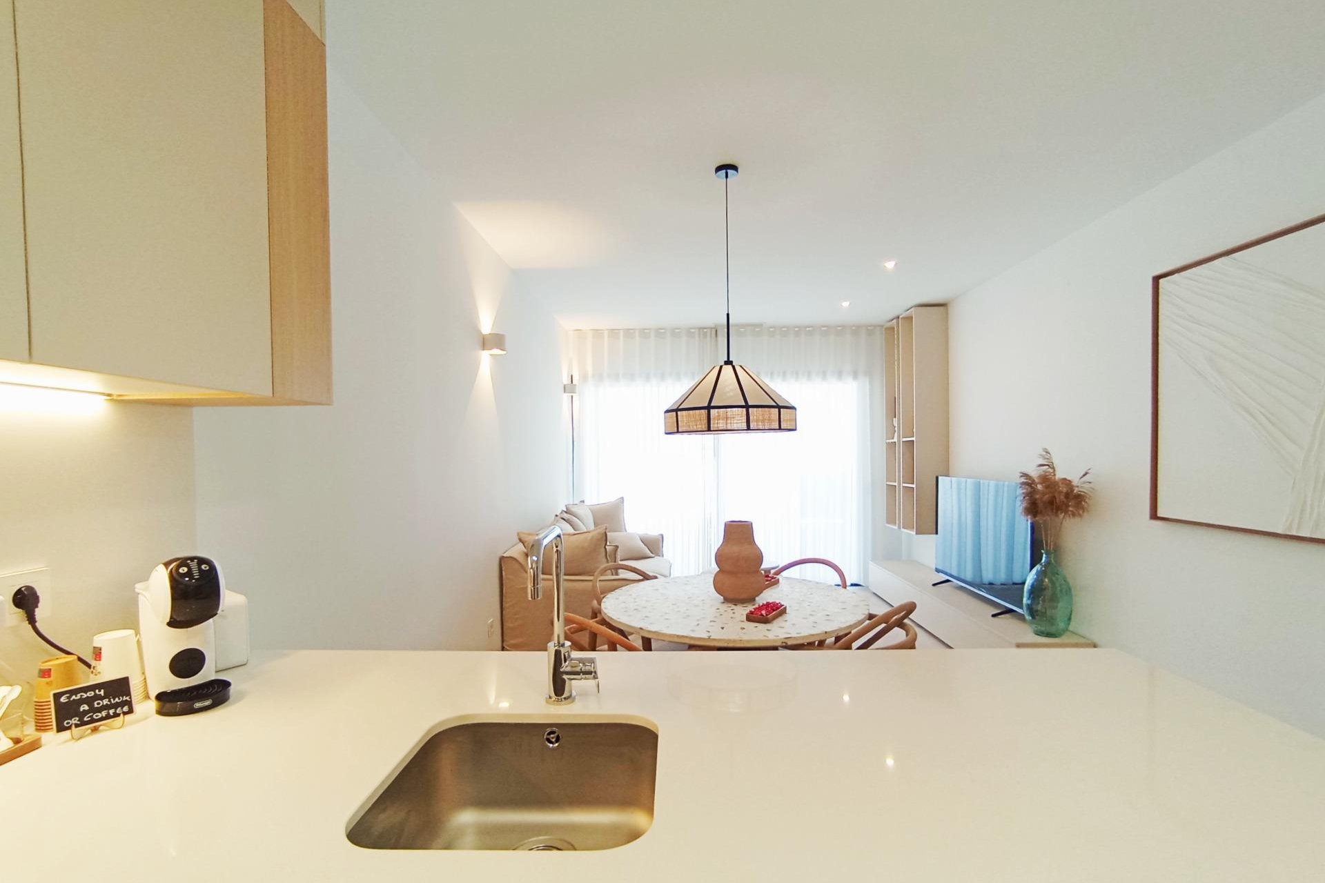 Nowy budynek - Bungalow -
Dolores - Sector 3