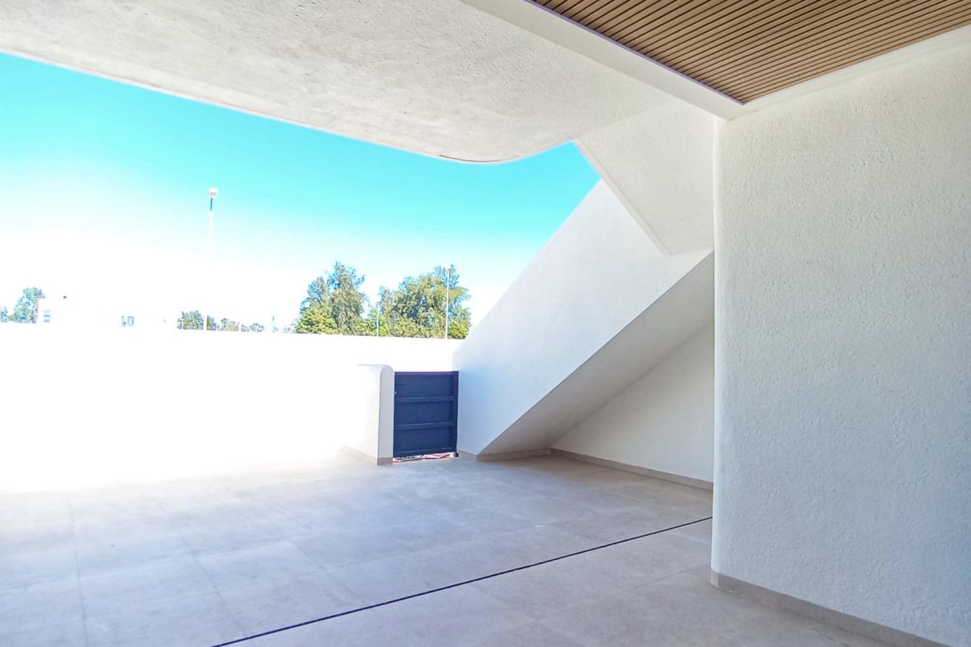 Nowy budynek - Bungalow -
Dolores - Sector 3