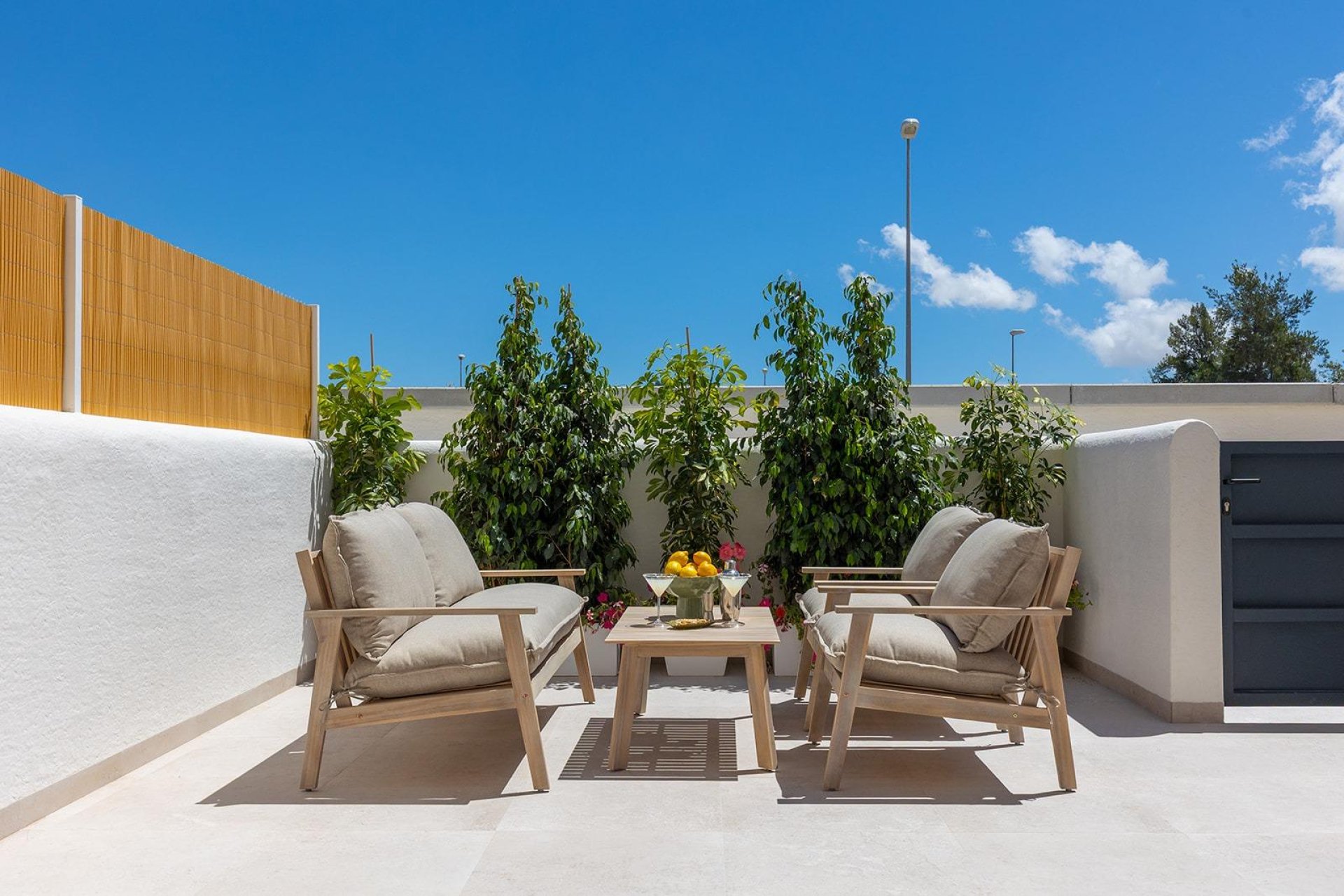 Nowy budynek - Bungalow -
Dolores - Sector 3