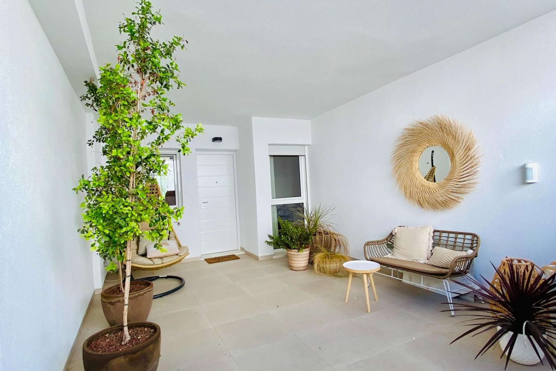 Nowy budynek - Bungalow -
Pilar de la Horadada - pueblo