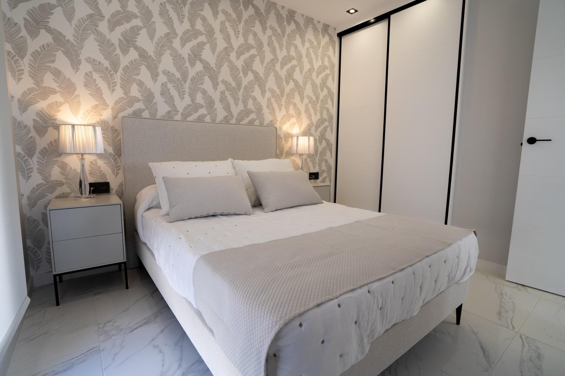 Nowy budynek - Bungalow -
Pilar de la Horadada - pueblo