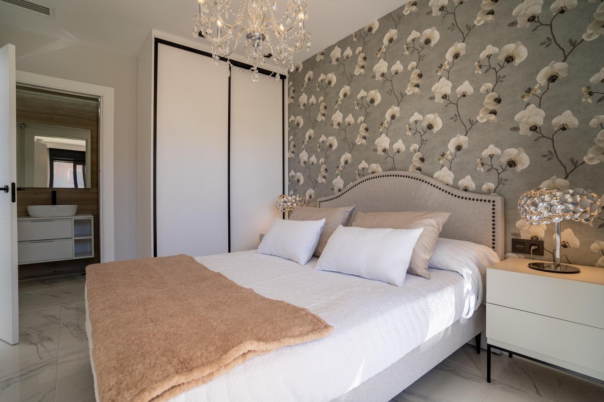 Nowy budynek - Bungalow -
Pilar de la Horadada - pueblo