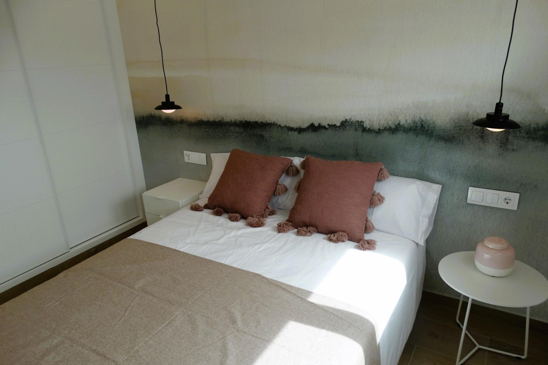 Nowy budynek - Bungalow -
Pilar de la Horadada - pueblo