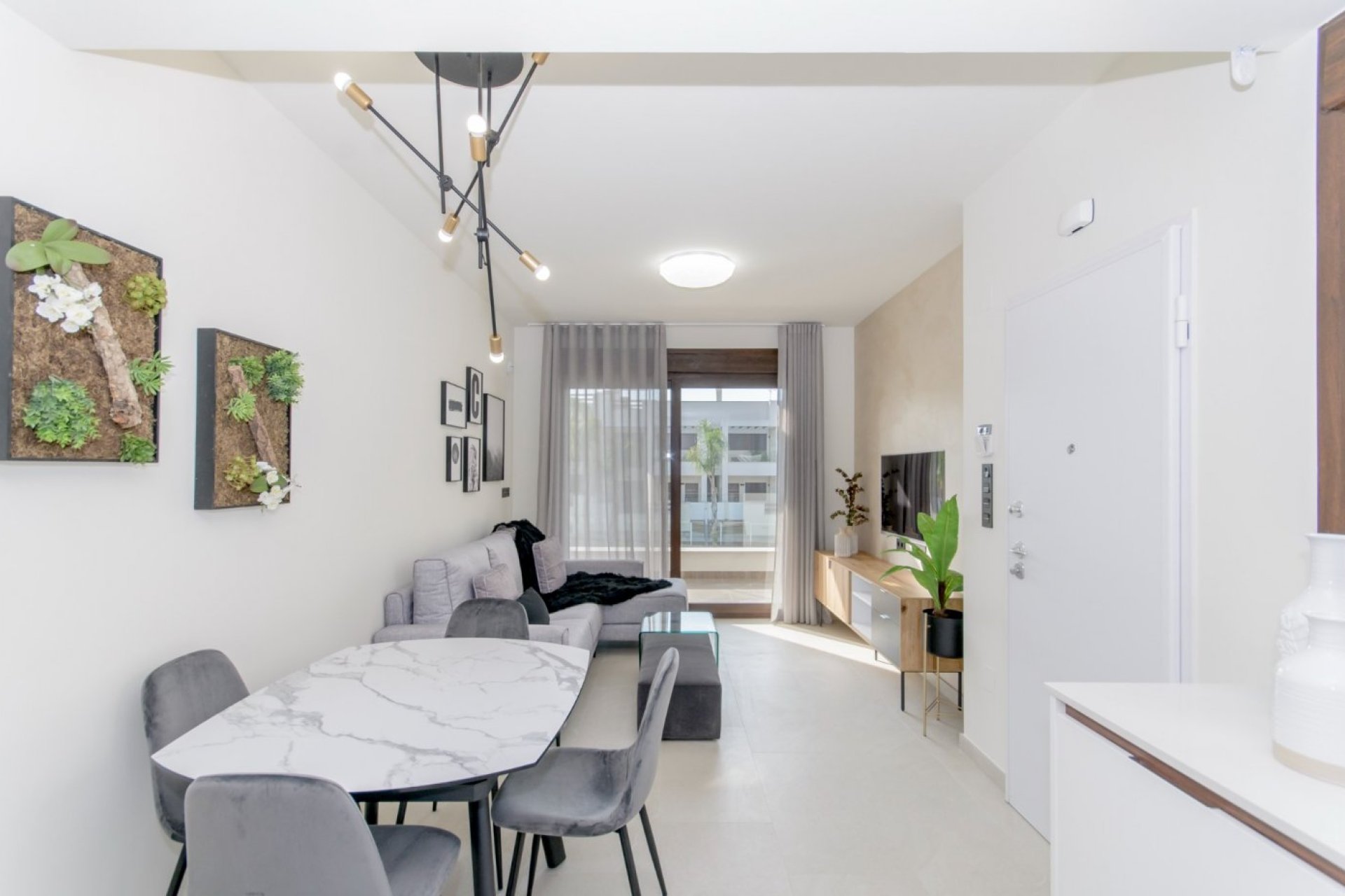 Nowy budynek - Bungalow -
Torrevieja - Los Balcones