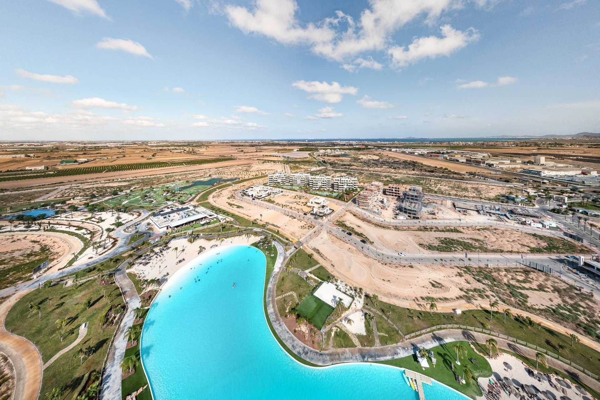 Nowy budynek - Daszek -
Torre Pacheco - Santa Rosalia Lake And Life Resort