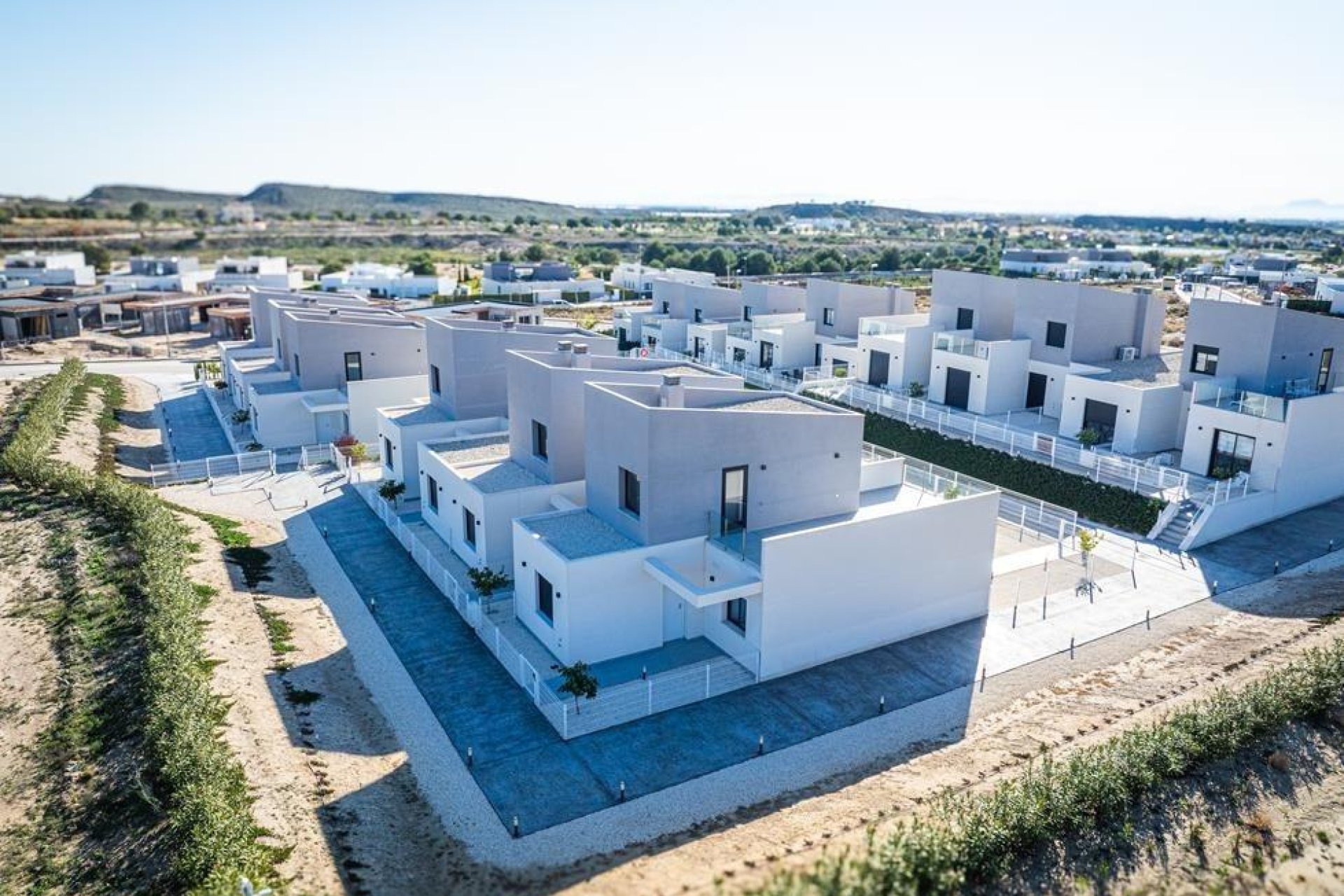 Nowy budynek - town house -
Baños y Mendigo - Altaona Golf