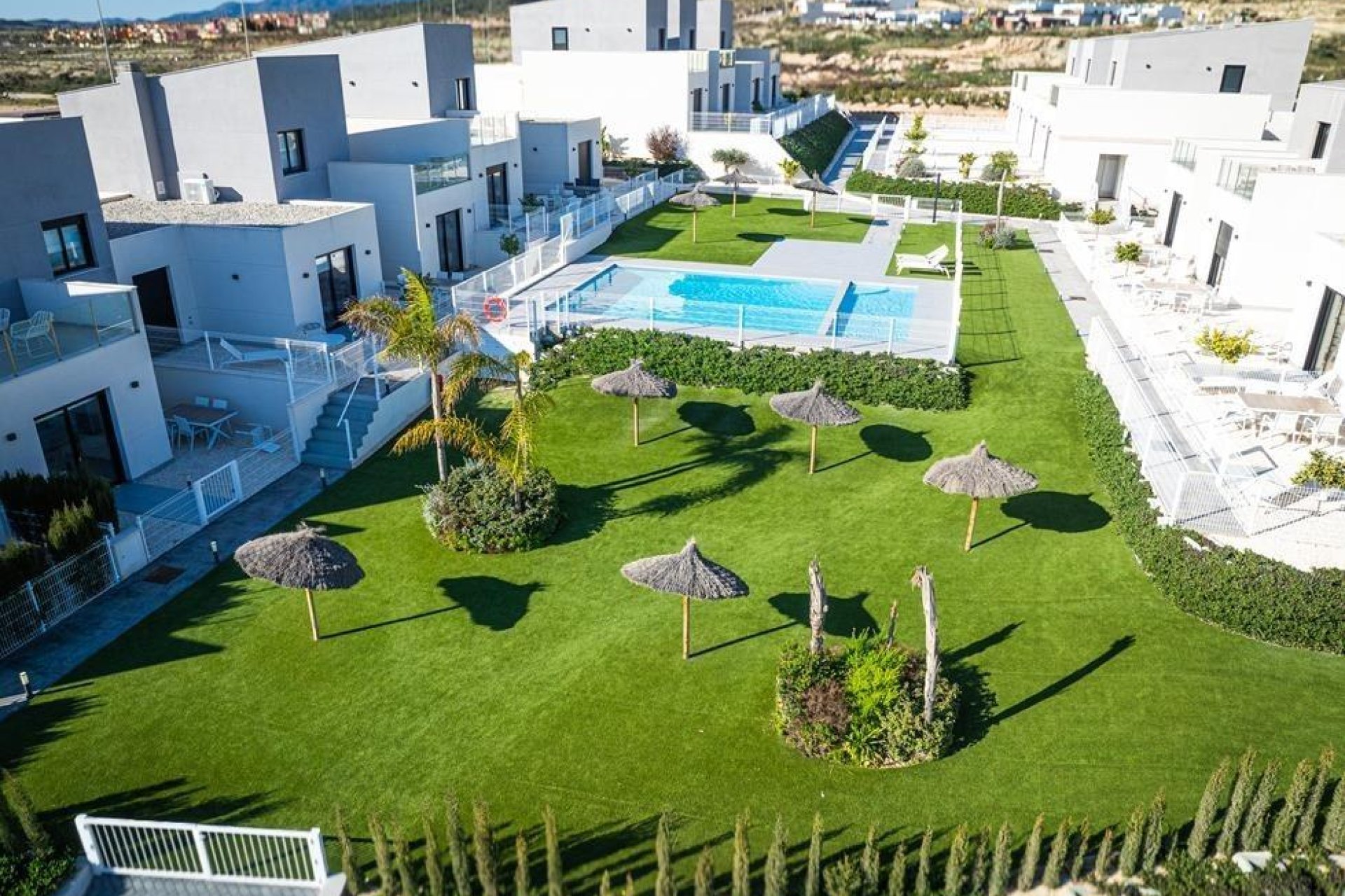 Nowy budynek - town house -
Baños y Mendigo - Altaona Golf