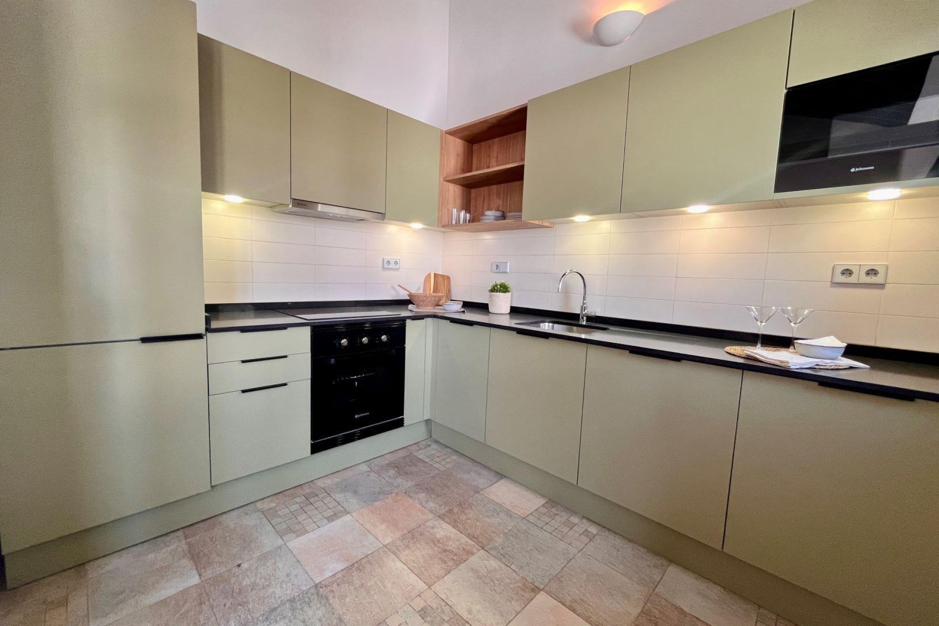 Nowy budynek - town house -
Sucina - Peraleja Golf