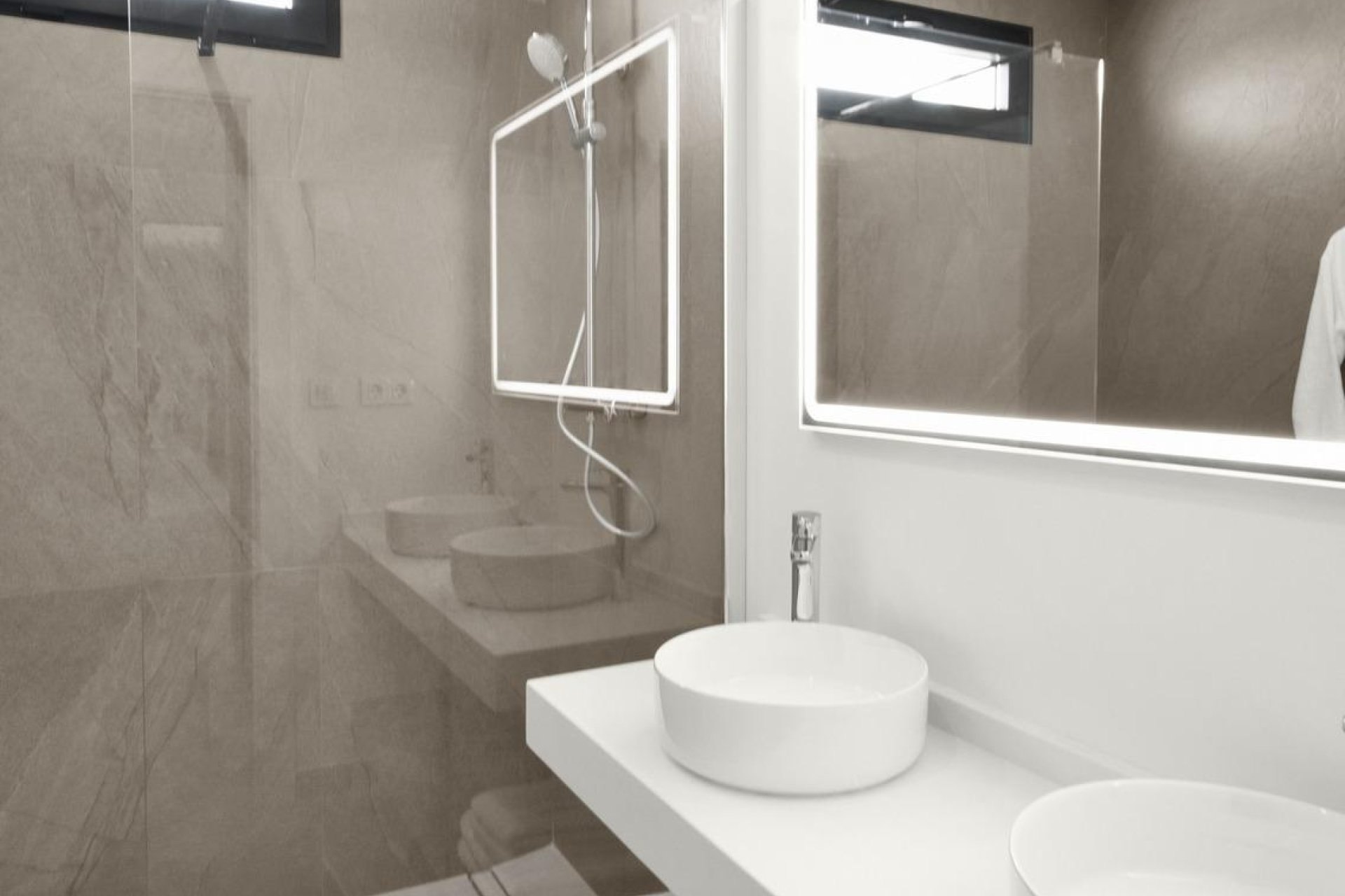 Nowy budynek - villa -
Baños y Mendigo - Altaona Golf