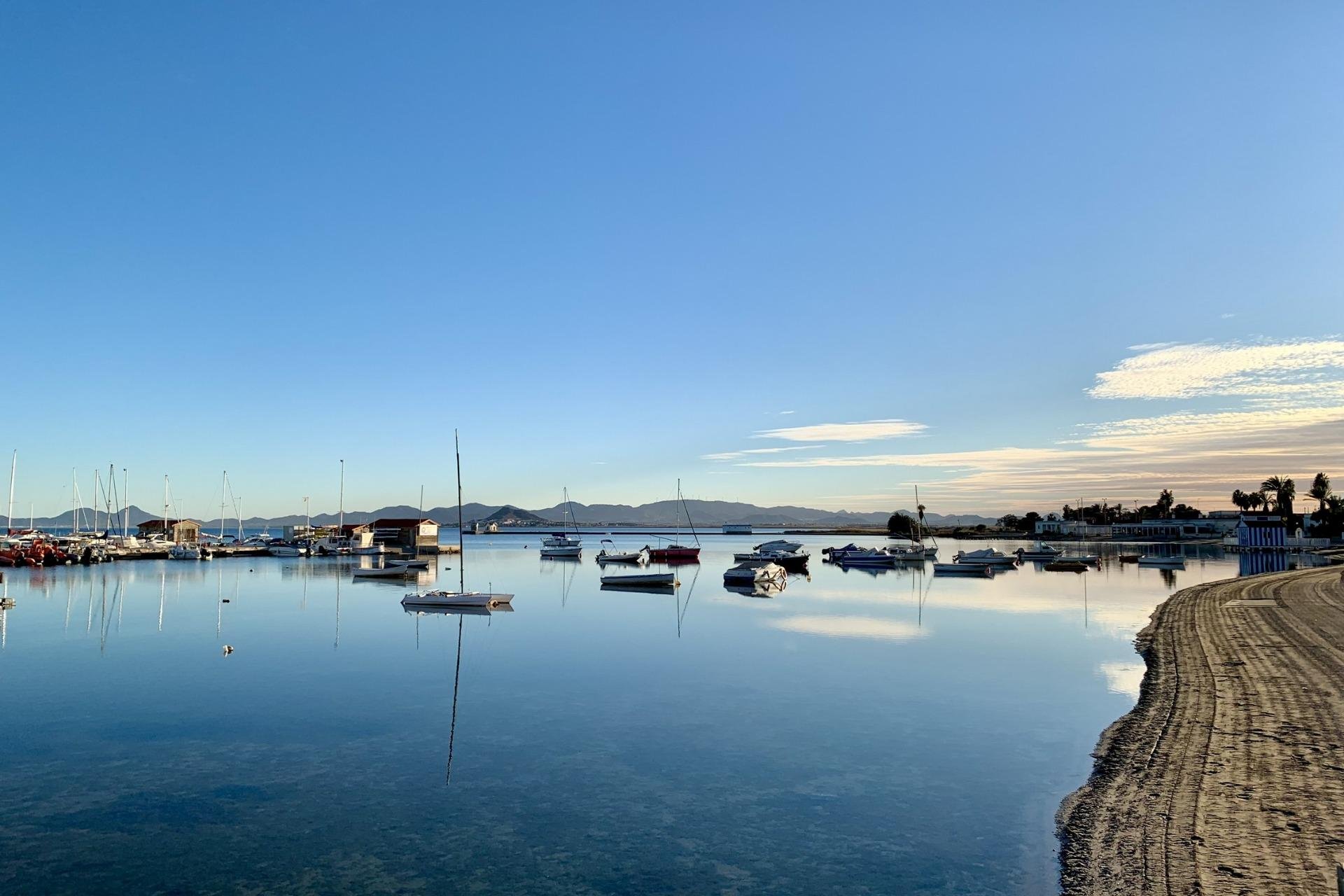 Nowy budynek - villa -
Los Alcazares - Playa la Atascadera