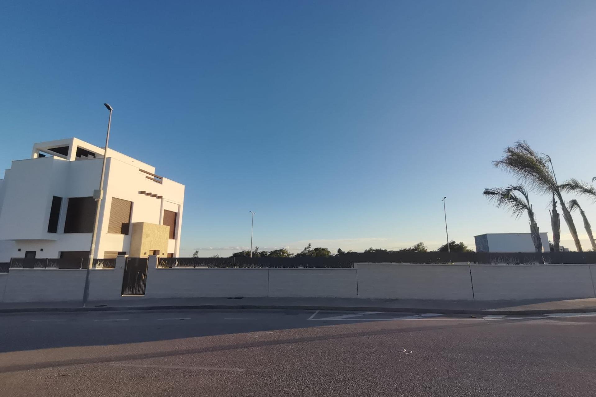 Nowy budynek - villa -
Los Montesinos - La Herrada