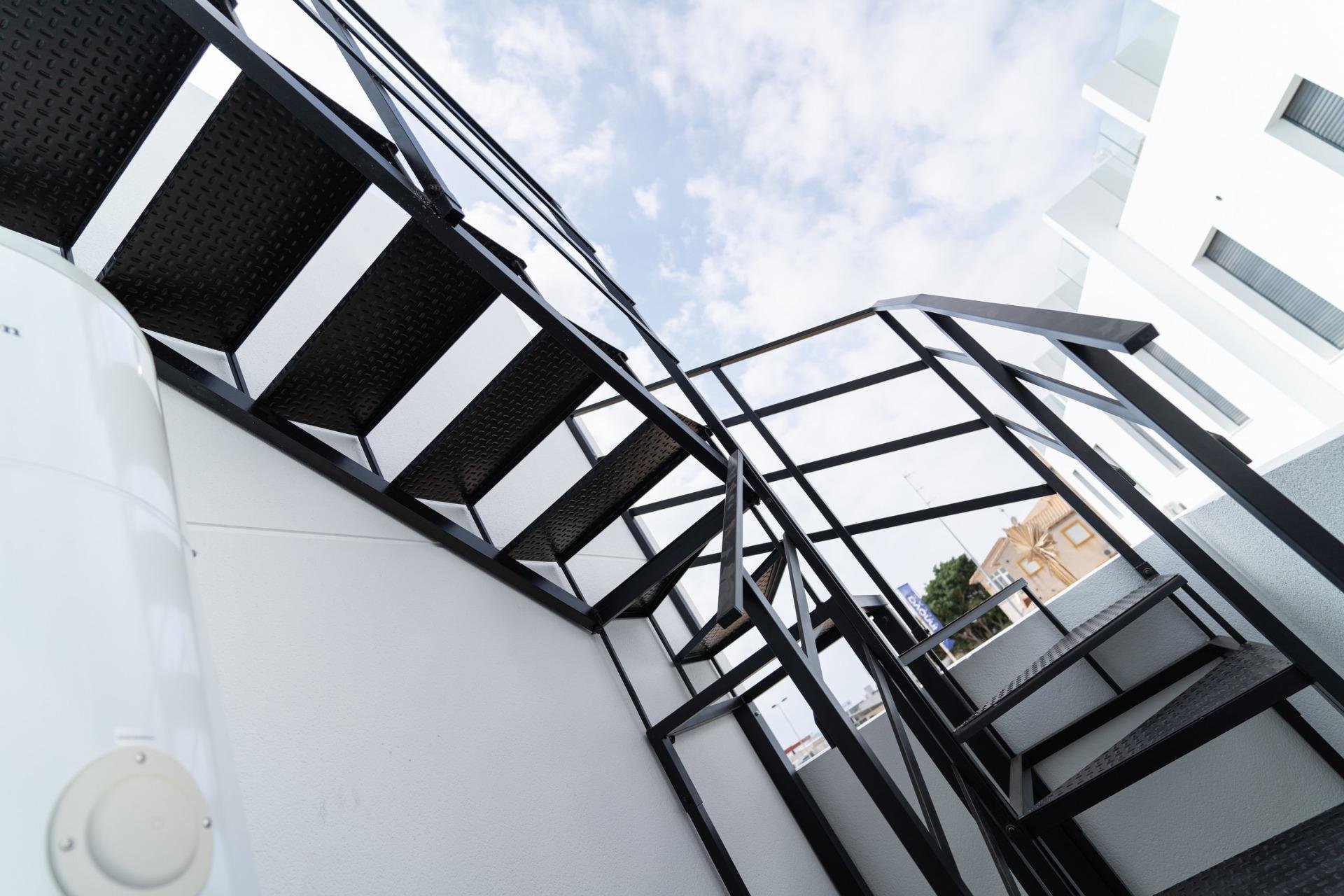 Nowy budynek - villa -
Orihuela Costa - Punta Prima