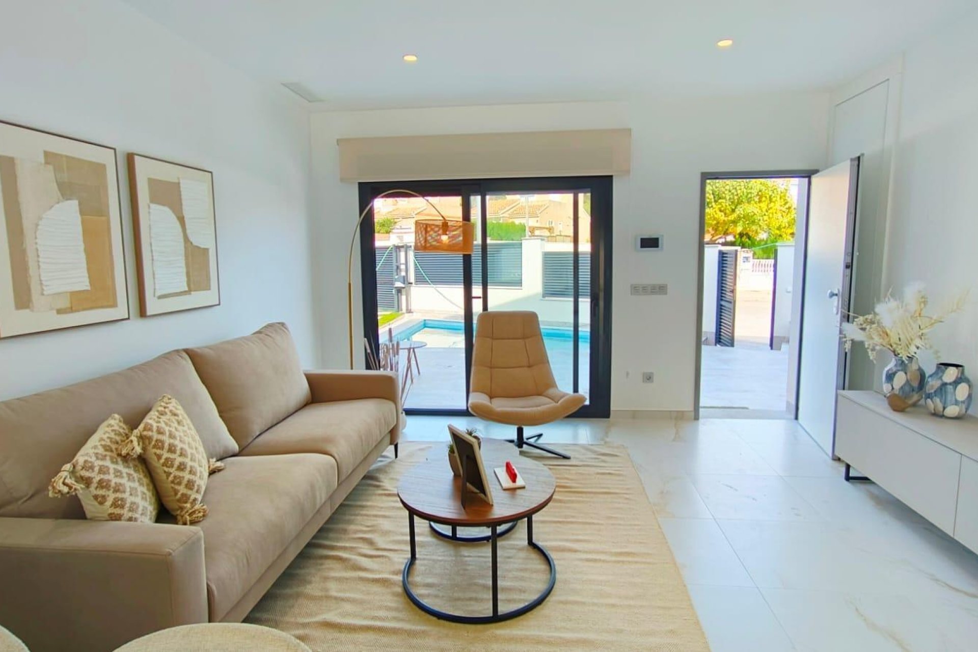 Nowy budynek - villa -
Pilar de la Horadada - Pinar de Campoverde