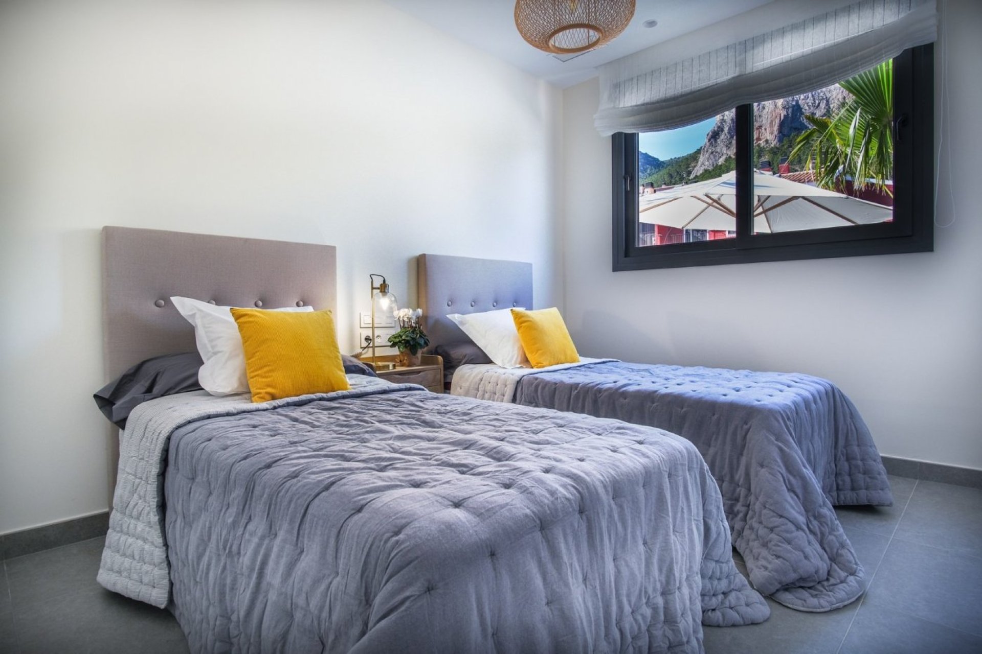 Nowy budynek - villa -
Polop - Urbanizaciones