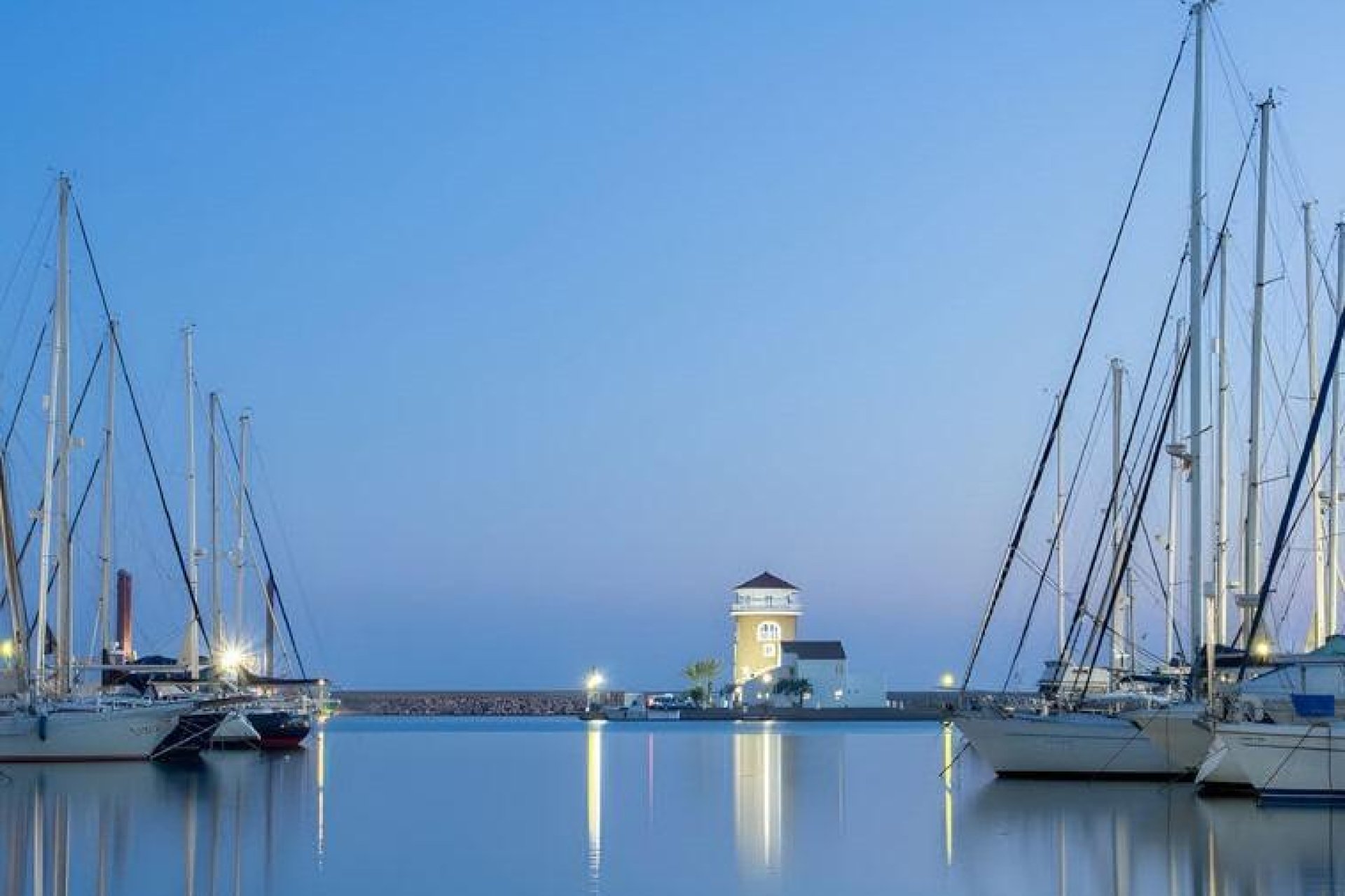 Obra nueva - apartment -
Almerimar