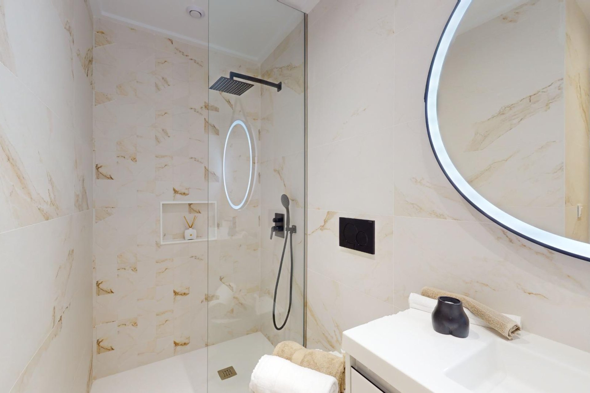 Obra nueva - apartment -
Guardamar del Segura - El Raso