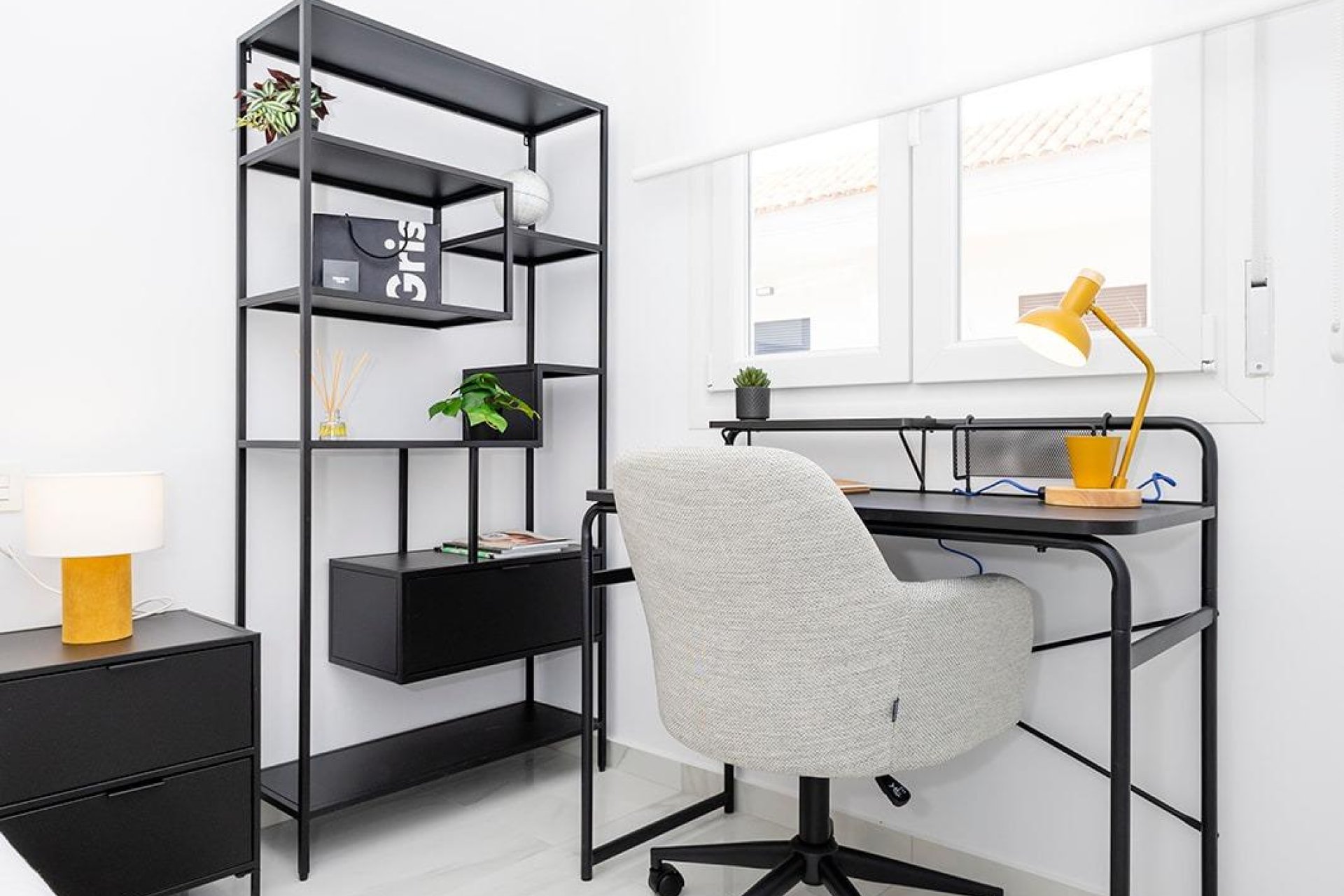 Obra nueva - apartment -
Jacarilla - pueblo