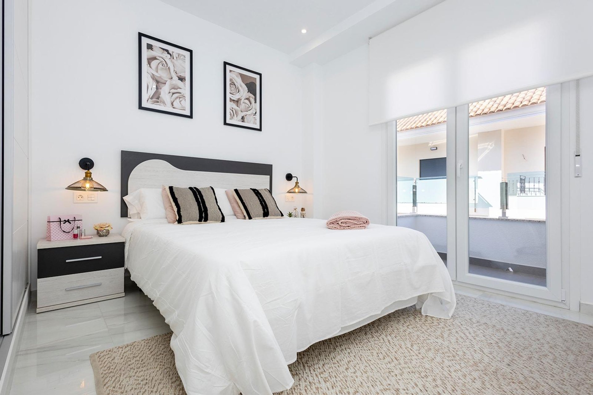 Obra nueva - apartment -
Jacarilla - pueblo