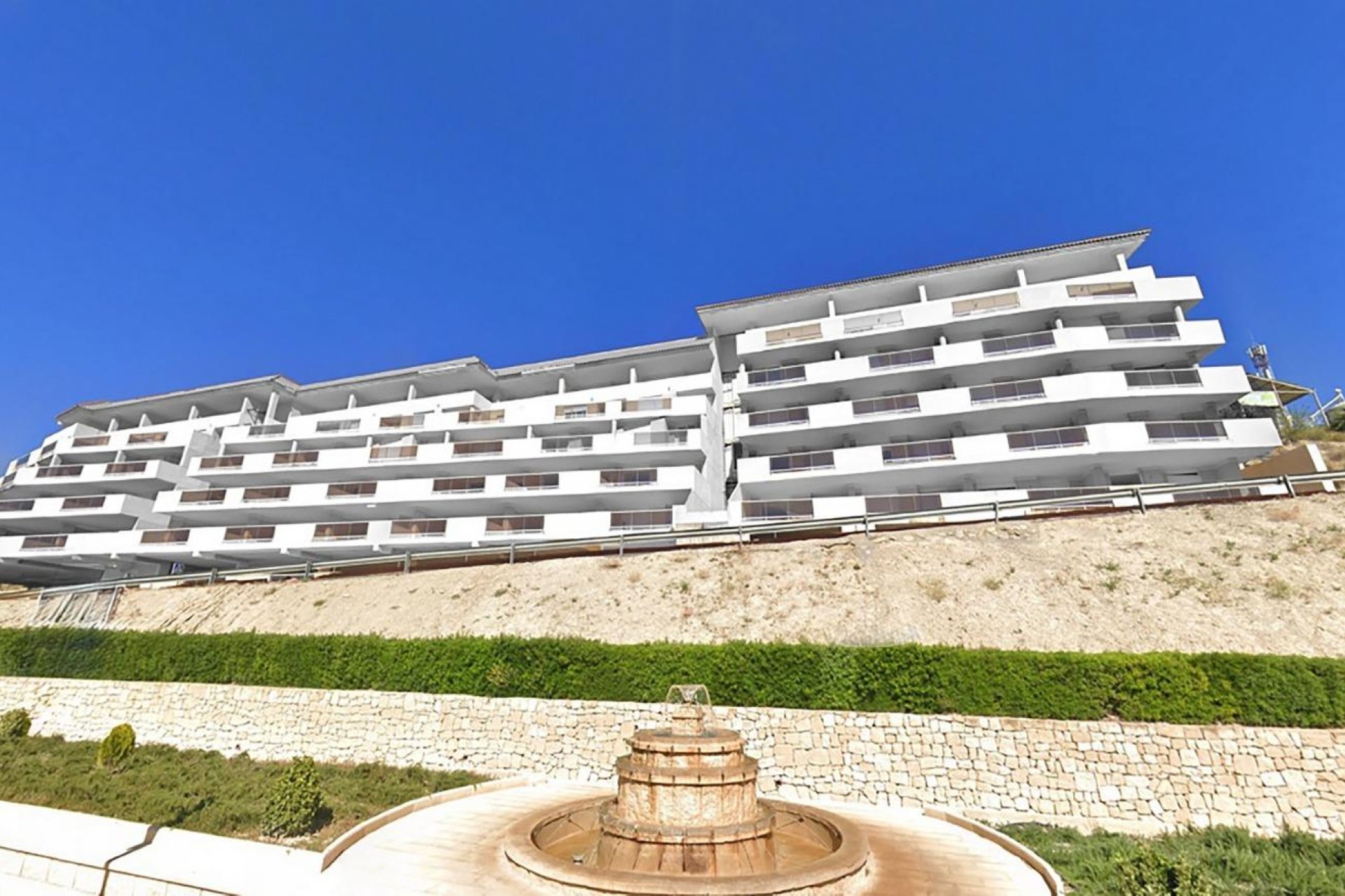 Obra nueva - apartment -
Relleu - pueblo