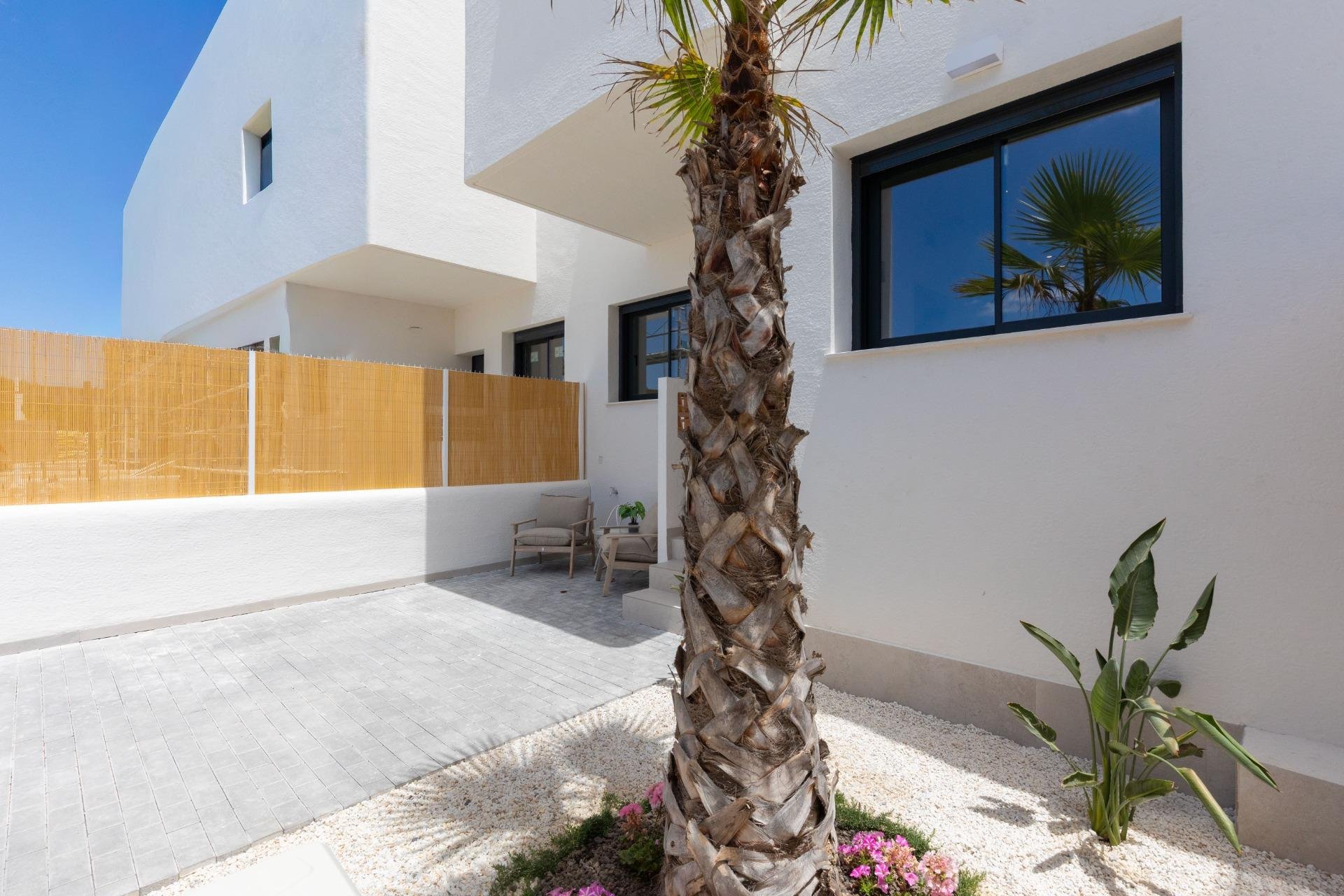 Obra nueva - Bungalow -
Dolores - Sector 3