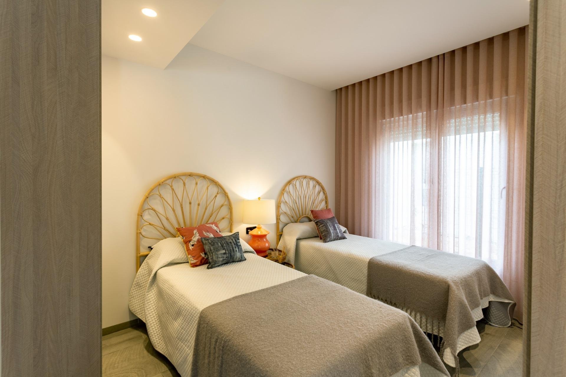 Obra nueva - villa -
Algorfa - La Finca Golf