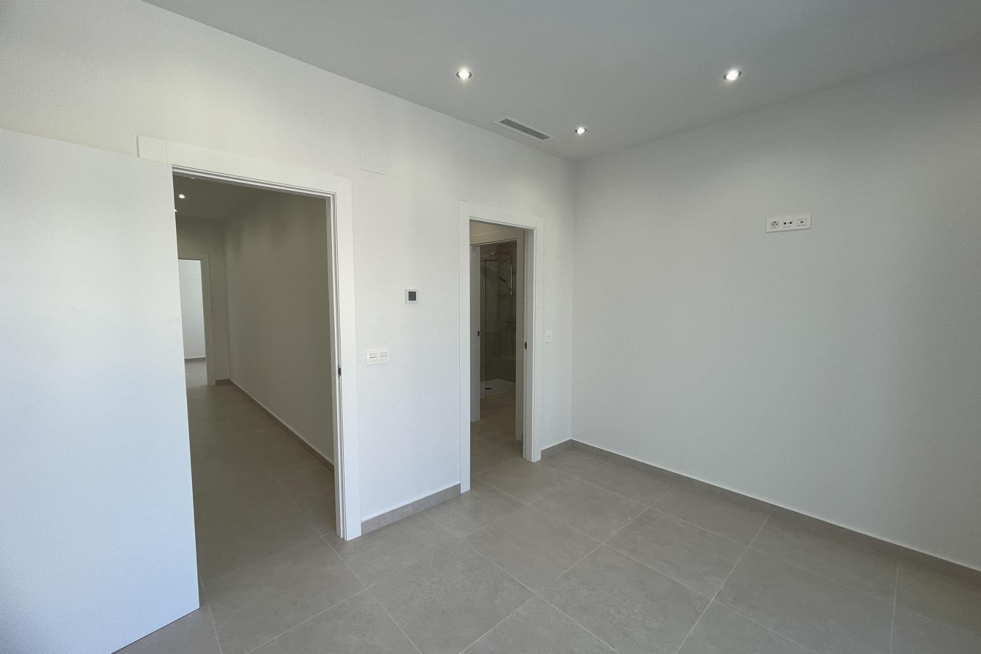 Obra nueva - villa -
Almoradí - Heredades