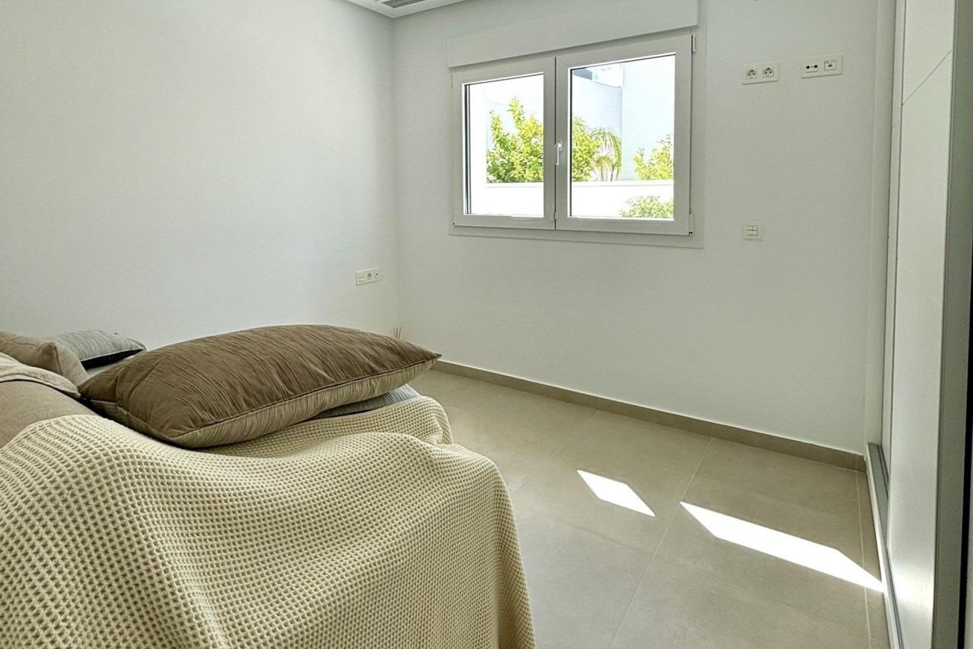 Obra nueva - villa -
Benijofar - Pueblo