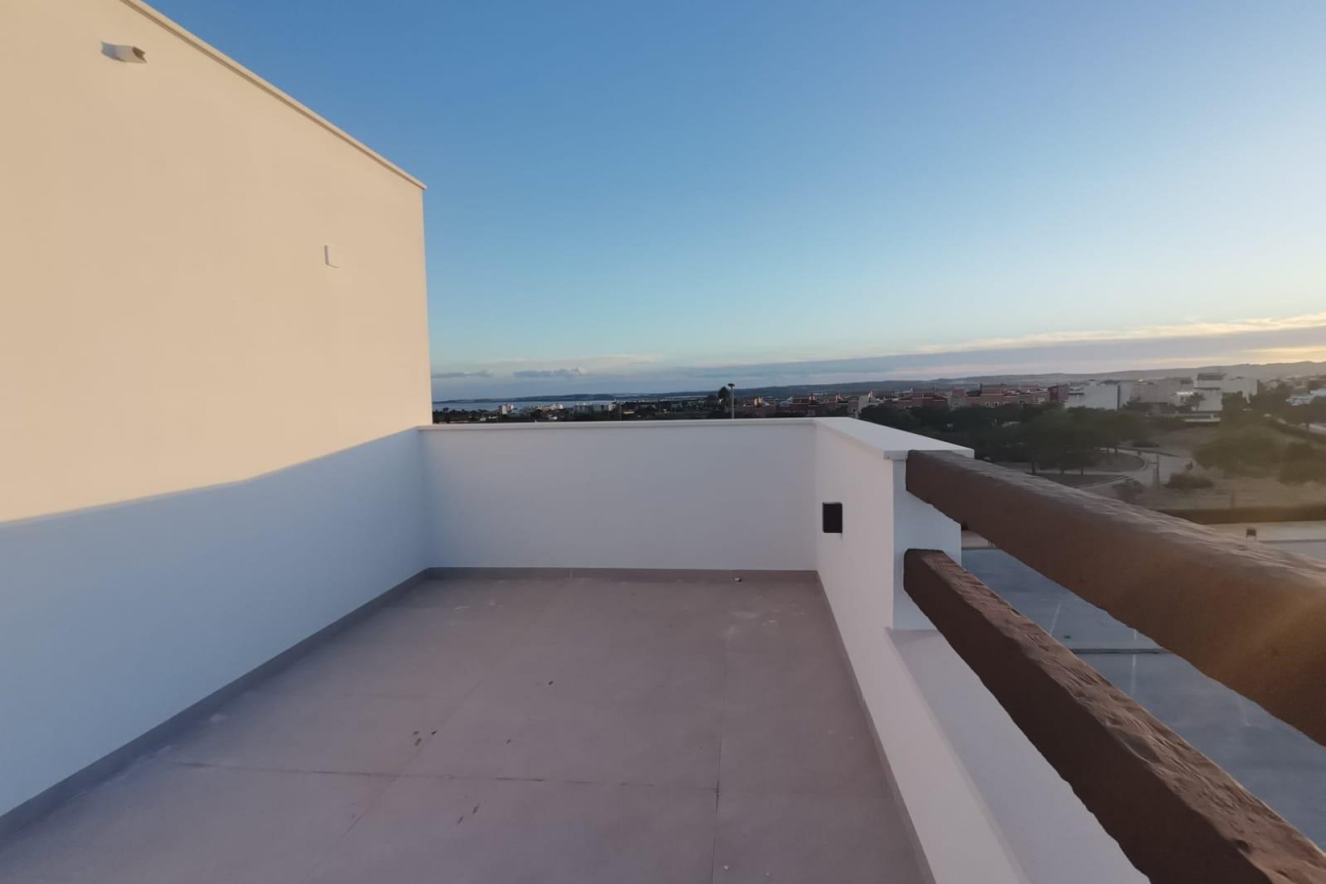 Obra nueva - villa -
Los Montesinos - La Herrada