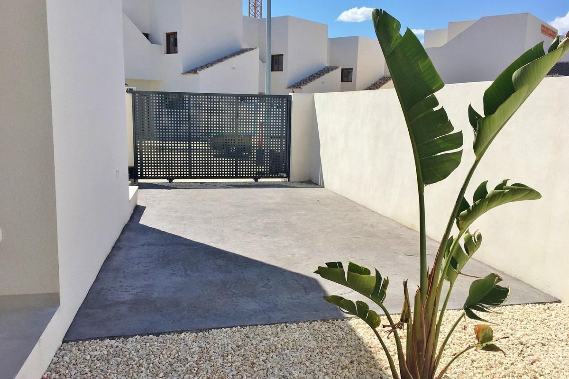 Obra nueva - villa -
Rafal - polideportivo