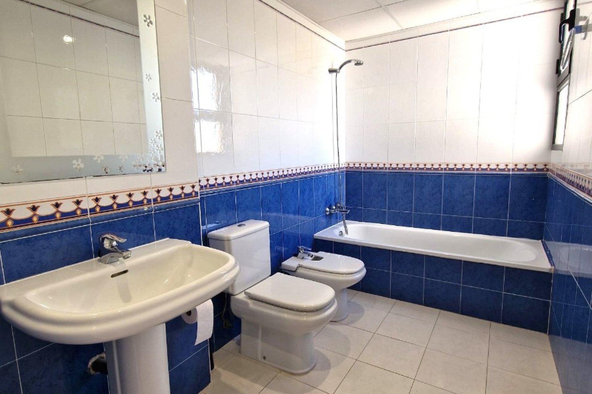 Reventa - apartment -
Villajoyosa - Puntes del Moro