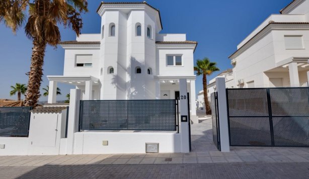 villa - Nowy budynek - San Fulgencio - El Oasis