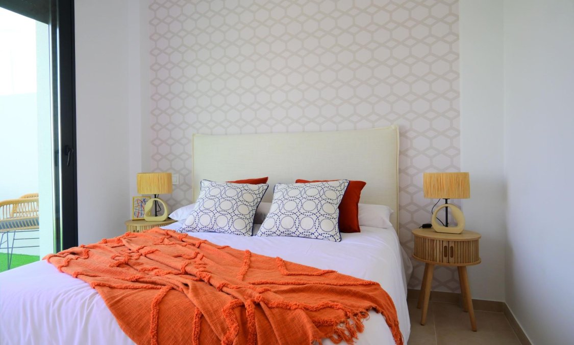 New Build - villa -
Dolores - polideportivo