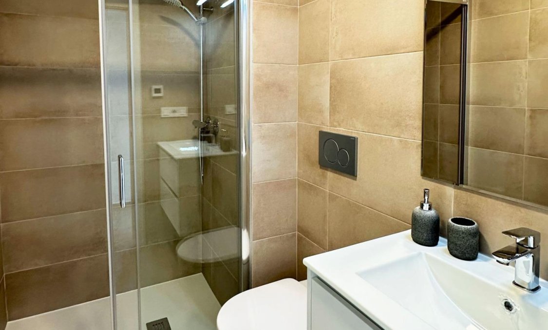 New Build - villa -
Dolores - polideportivo