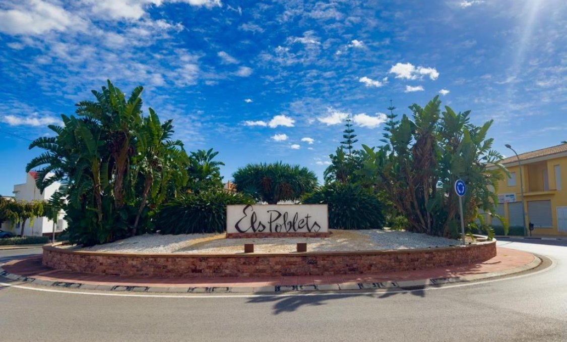 Nowy budynek - villa -
Els Poblets - Partida Barranquets