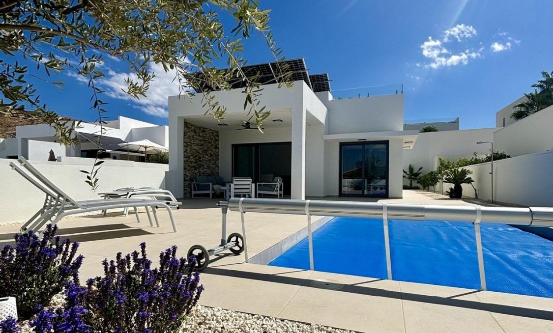 New Build - villa -
Benijofar - Pueblo