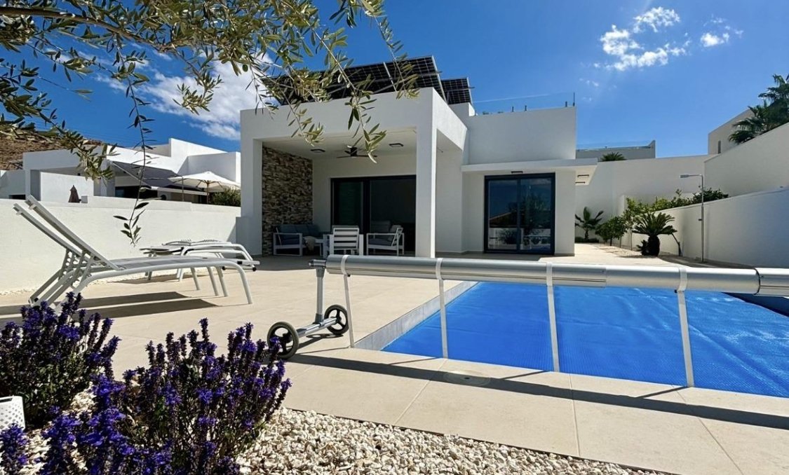 New Build - villa -
Benijofar - Pueblo