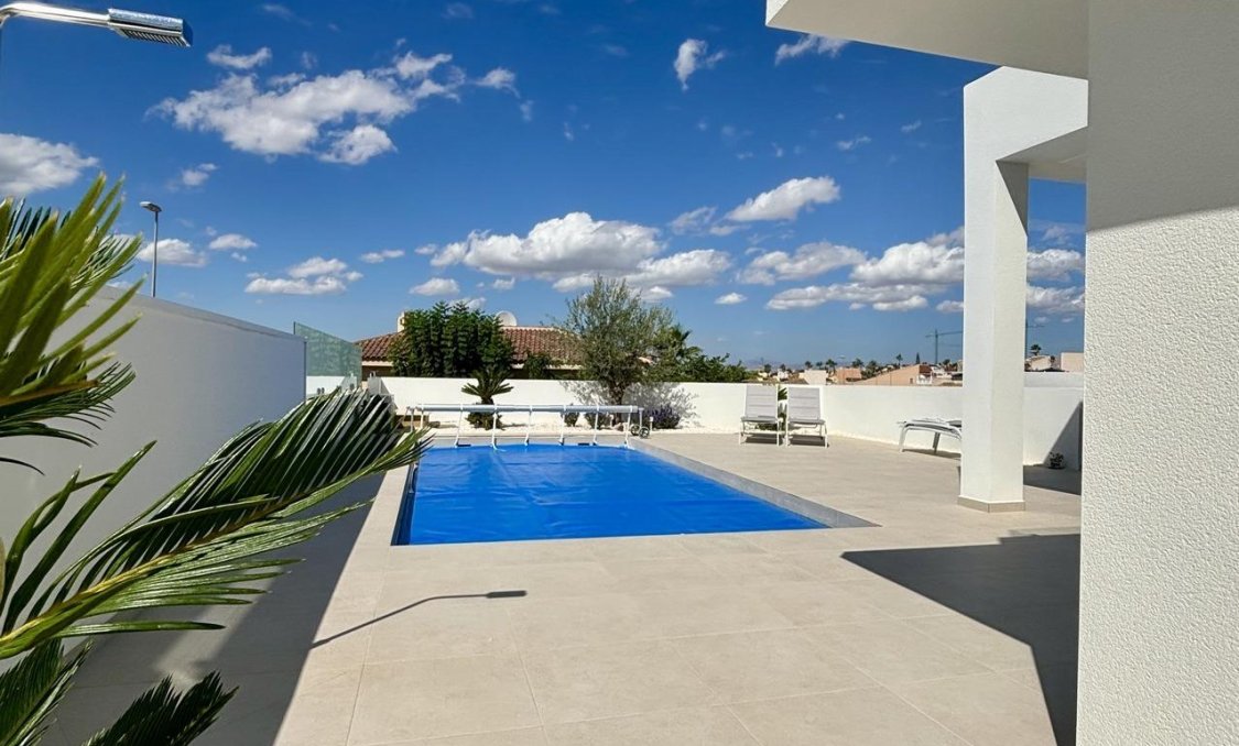 New Build - villa -
Benijofar - Pueblo