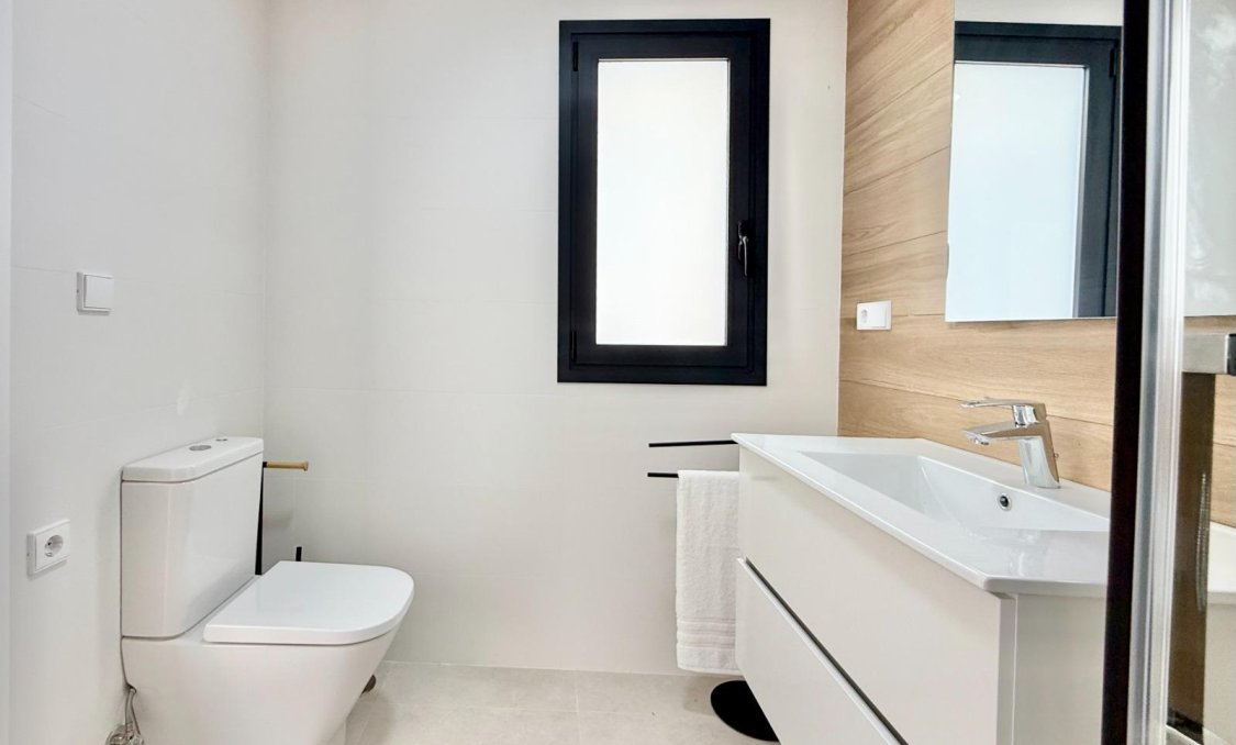 New Build - town house -
Cox - San Fernando