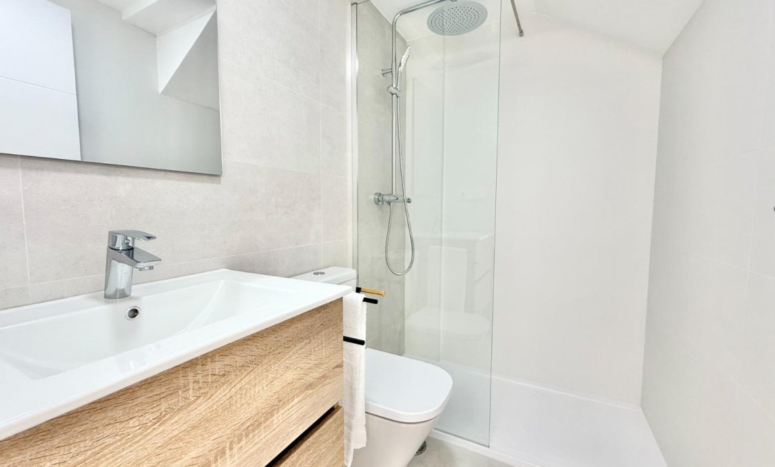 New Build - town house -
Cox - San Fernando