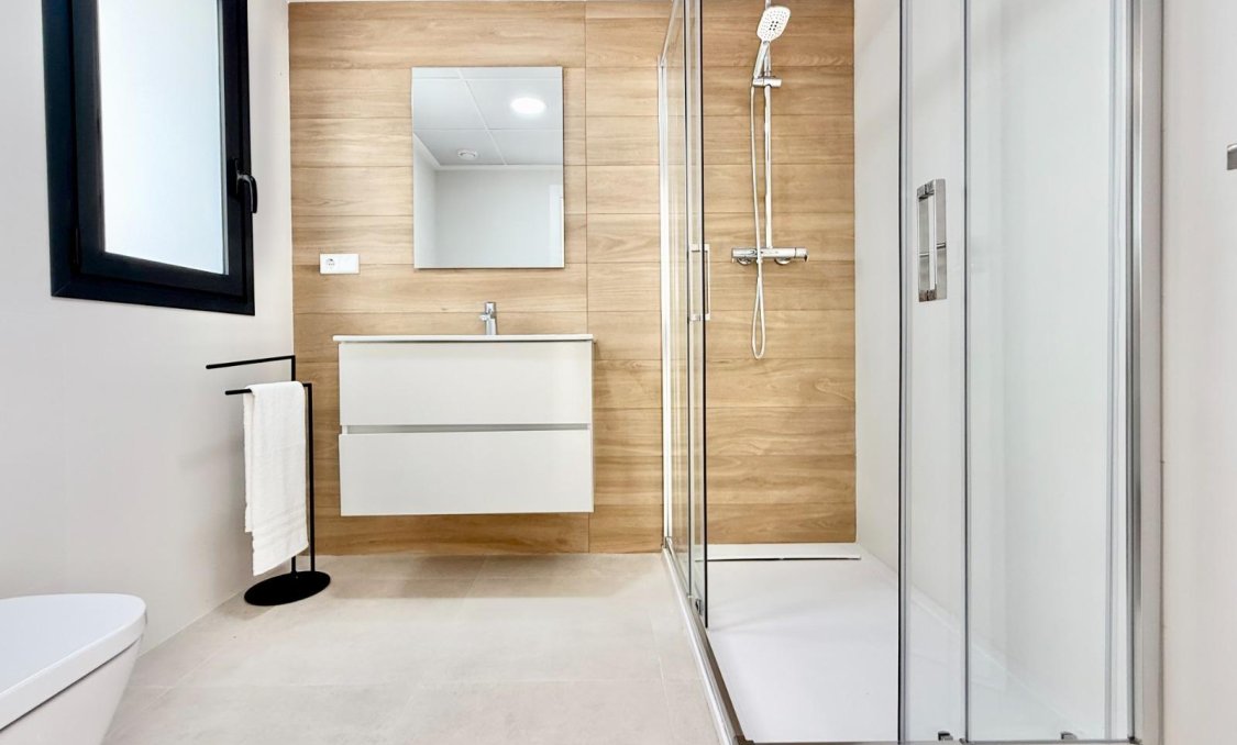 New Build - town house -
Cox - San Fernando