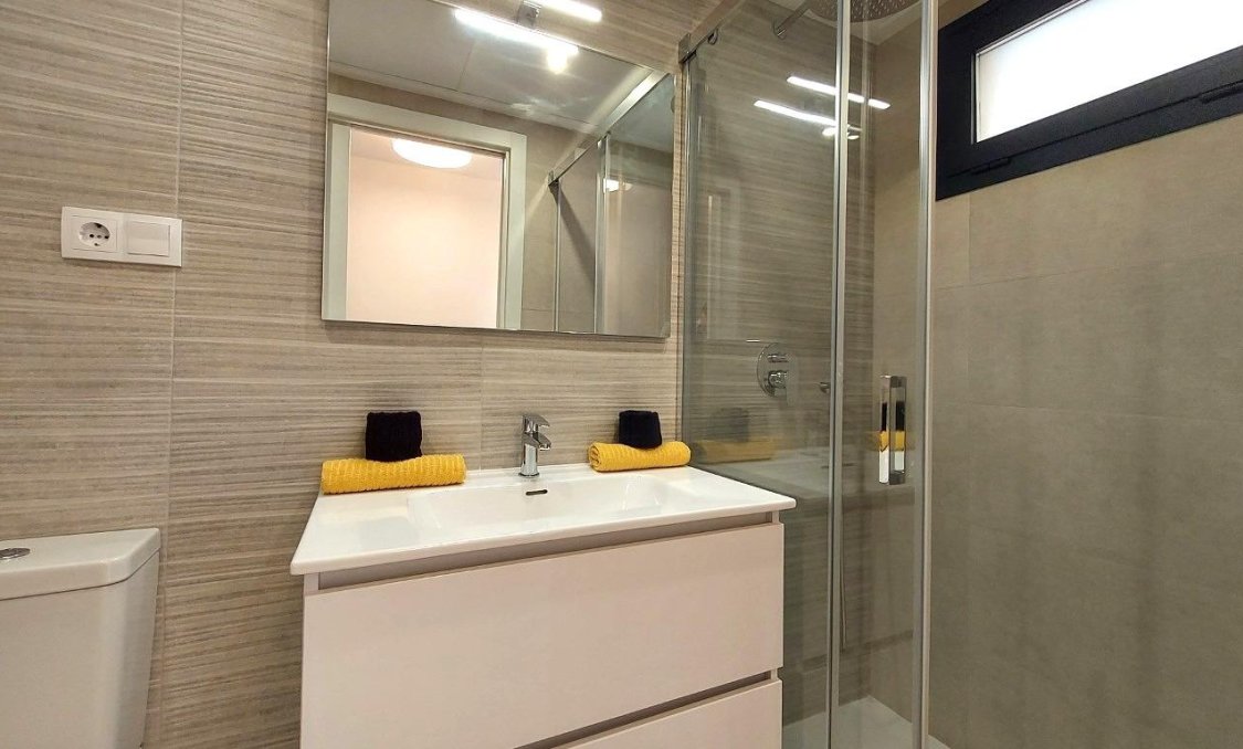 Obra nueva - apartment -
San Miguel de Salinas - Pueblo